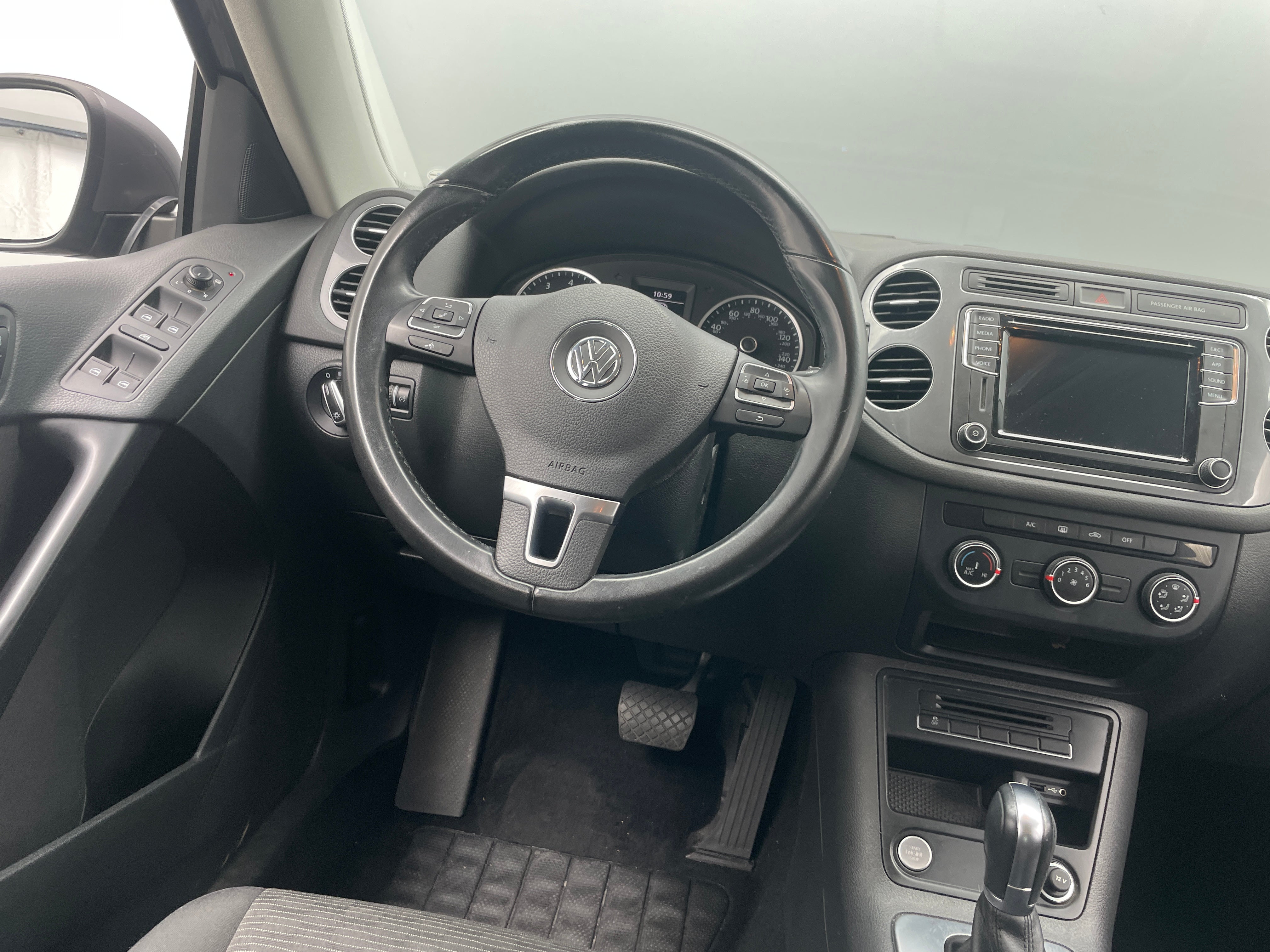 2017 Volkswagen Tiguan Limited 5