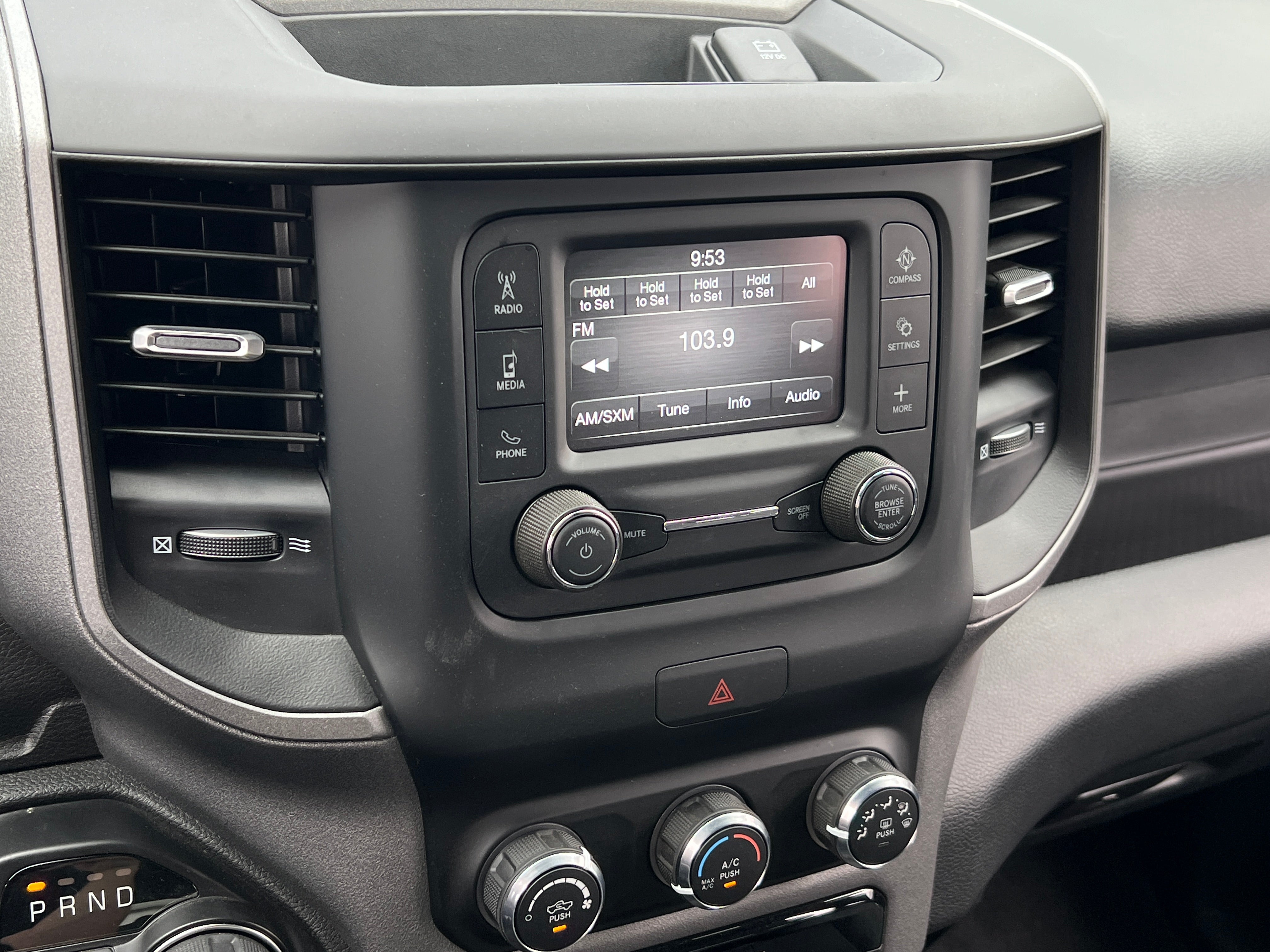 2024 RAM 1500 Tradesman 4