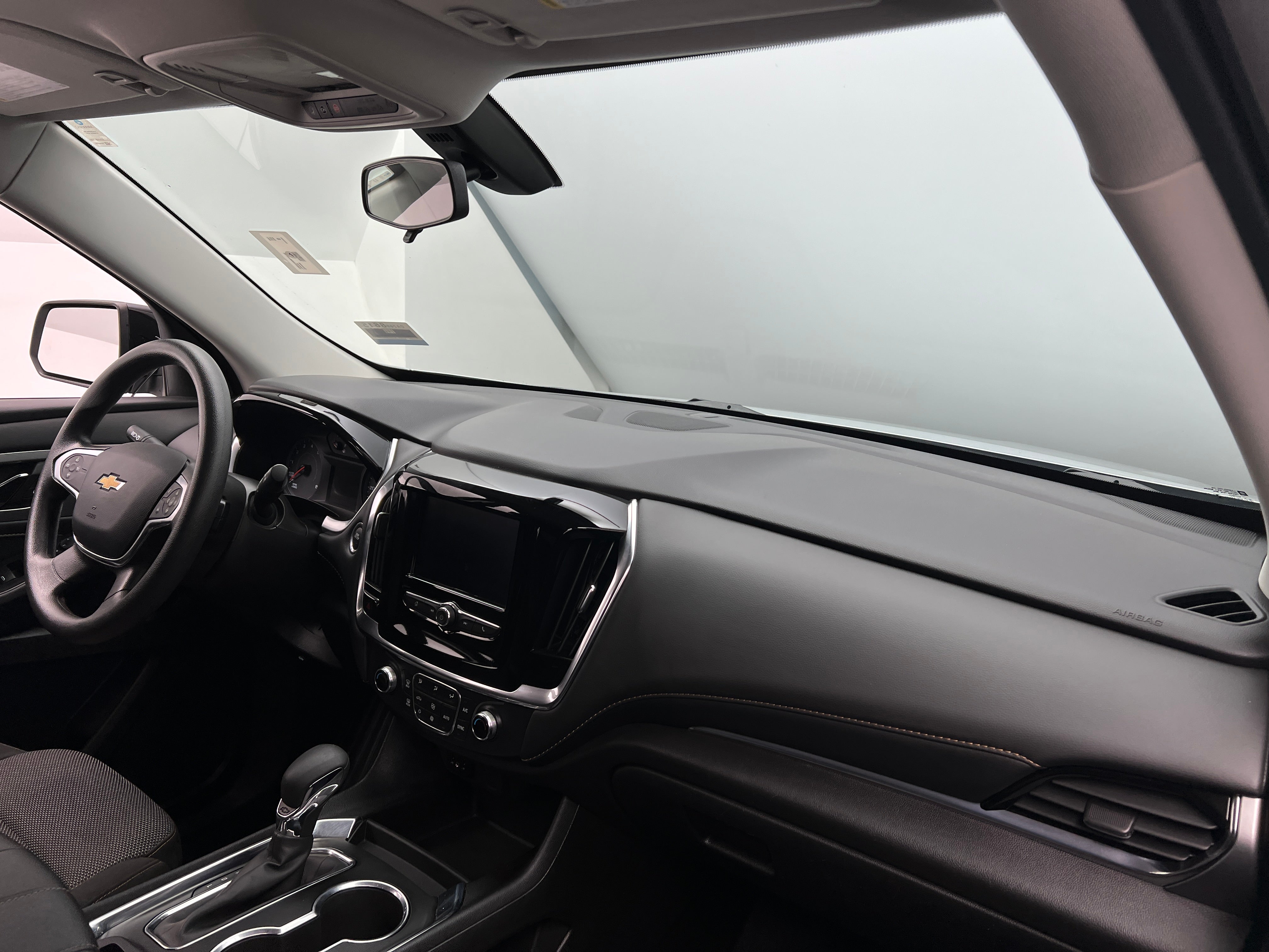 2021 Chevrolet Traverse LS 3