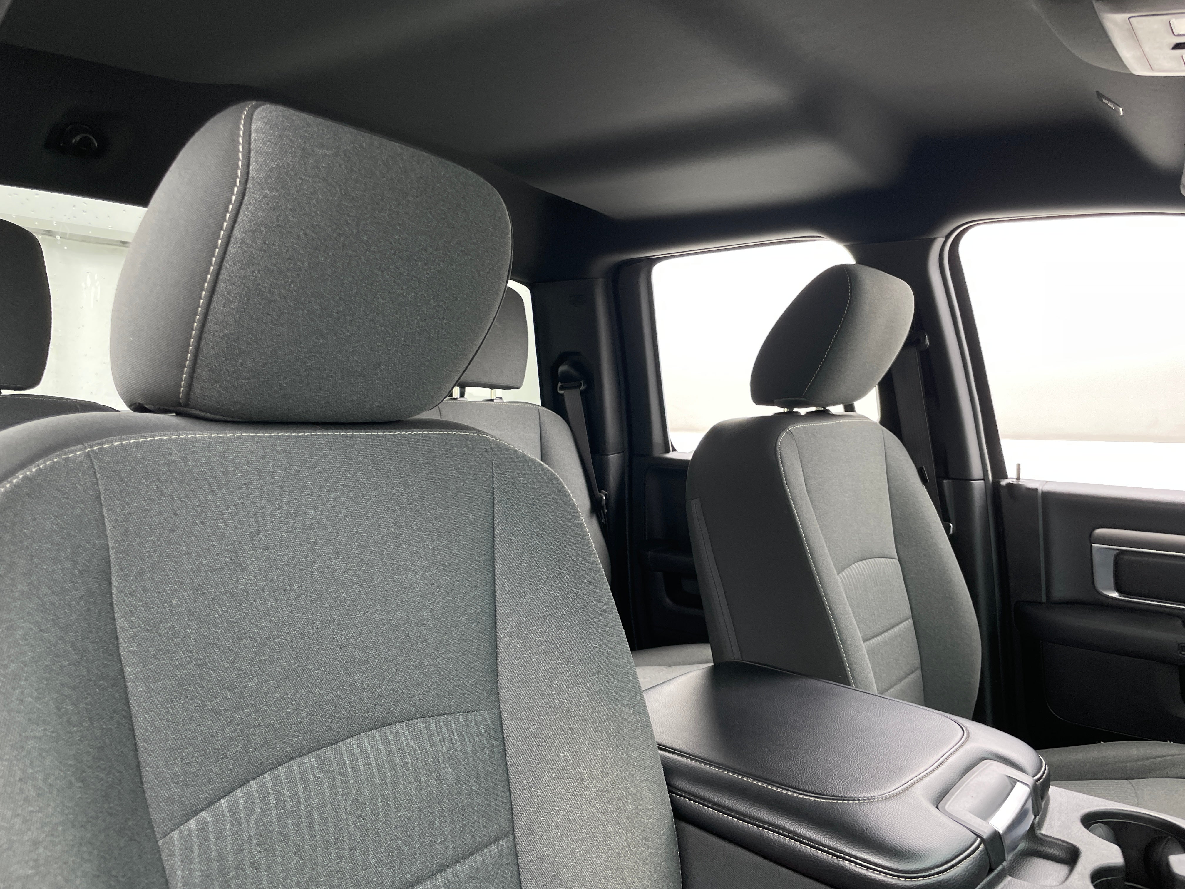 2021 RAM 1500 Classic Warlock 2