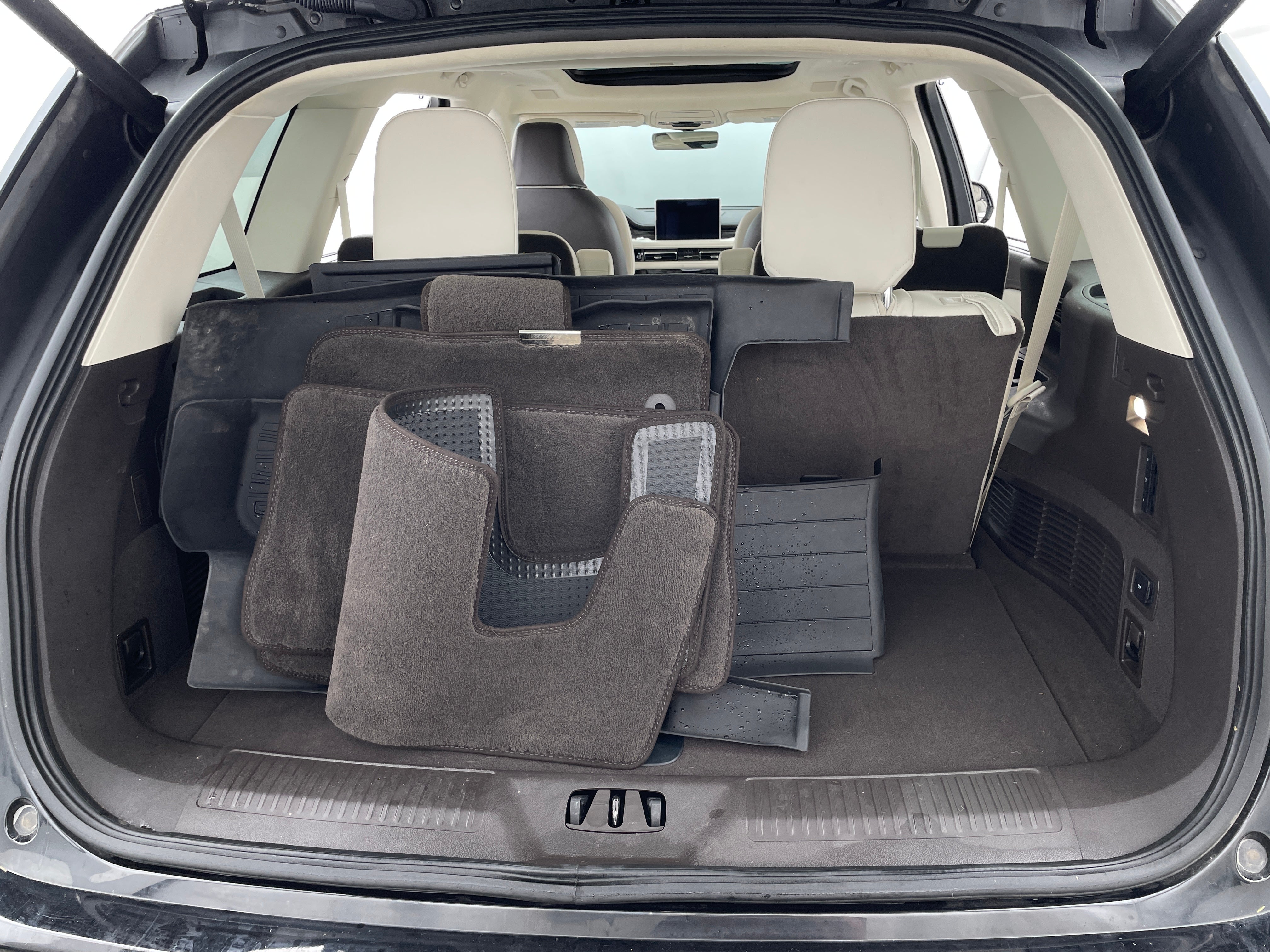2023 Lincoln Aviator Black Label 7