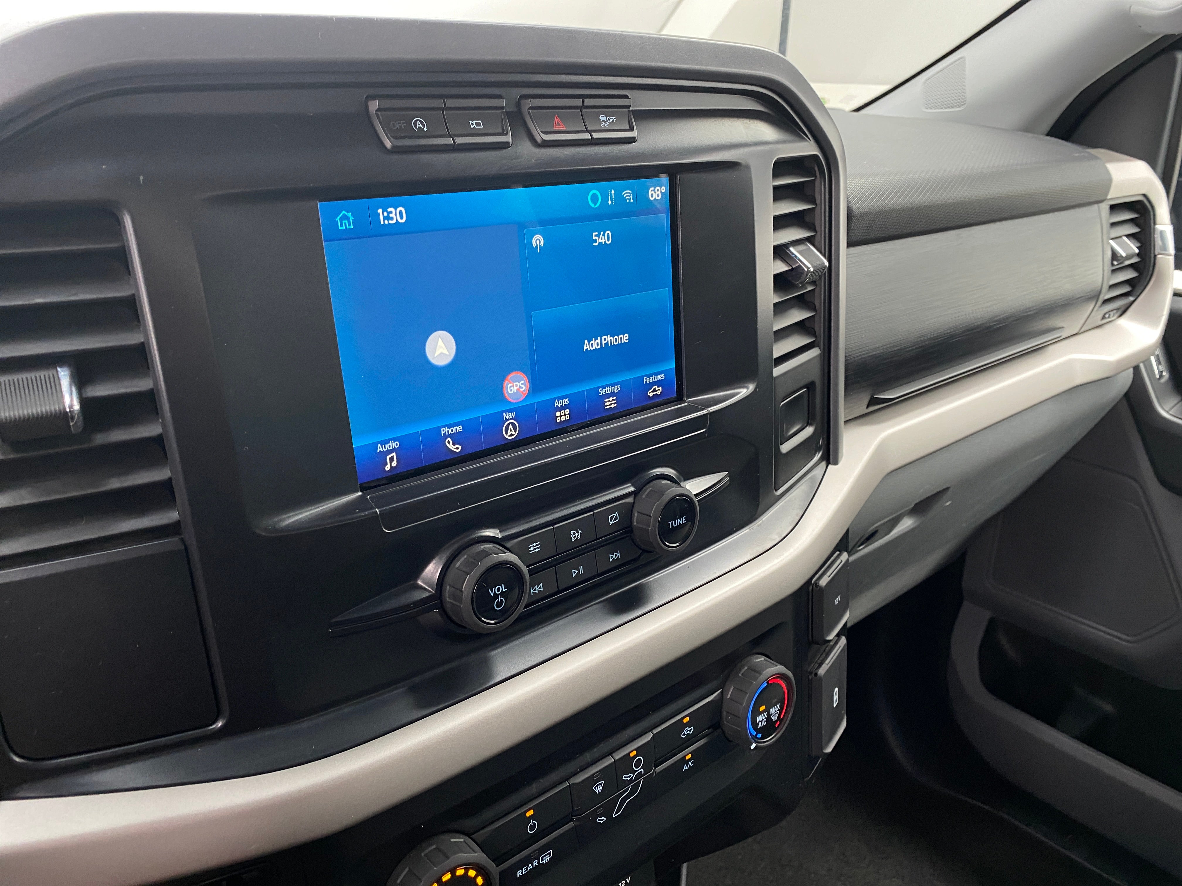 2021 Ford Econoline E-150 4