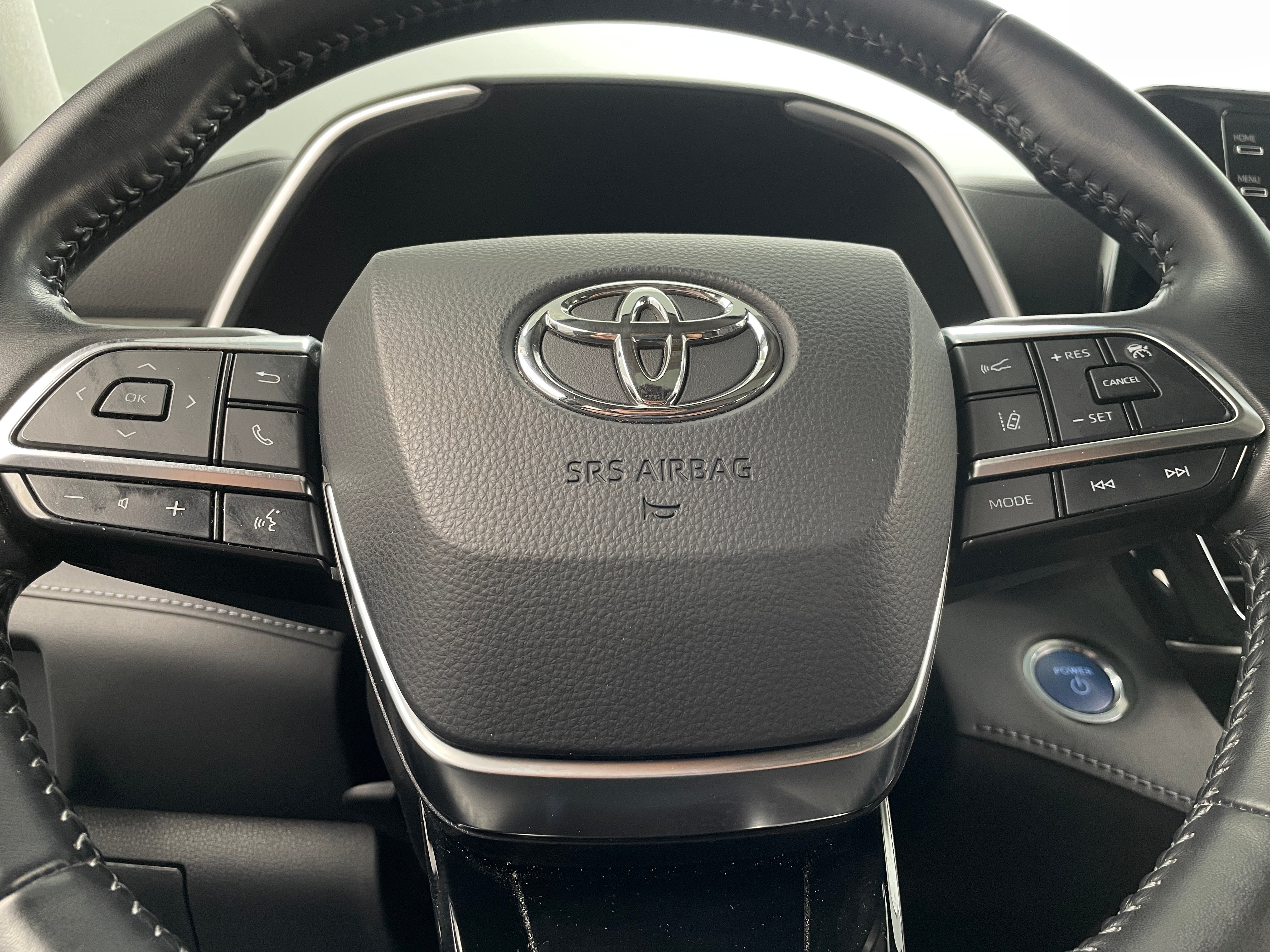 2020 Toyota Highlander XLE 4