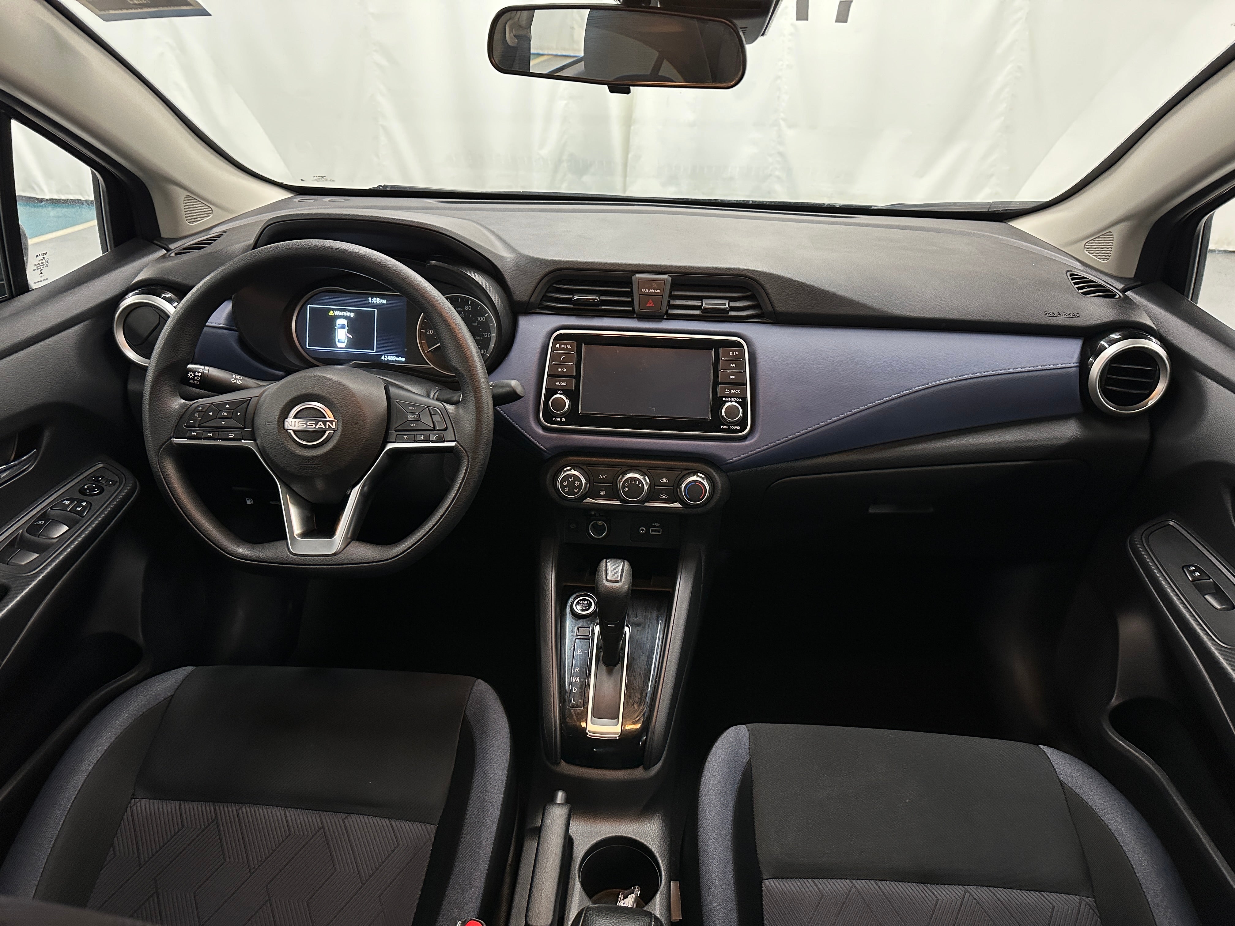 2023 Nissan Versa SV 3