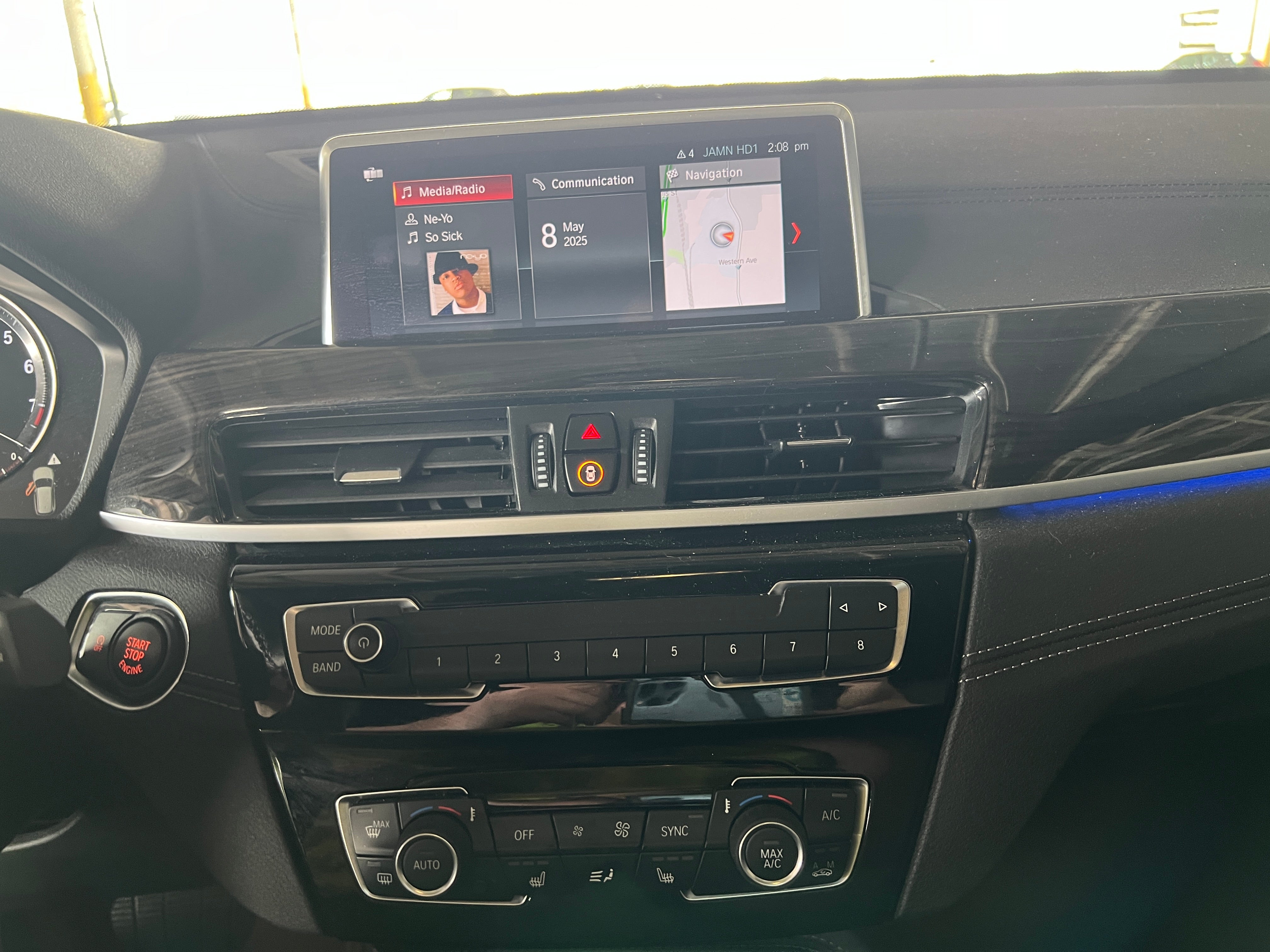 2021 BMW X1 xDrive28i 3