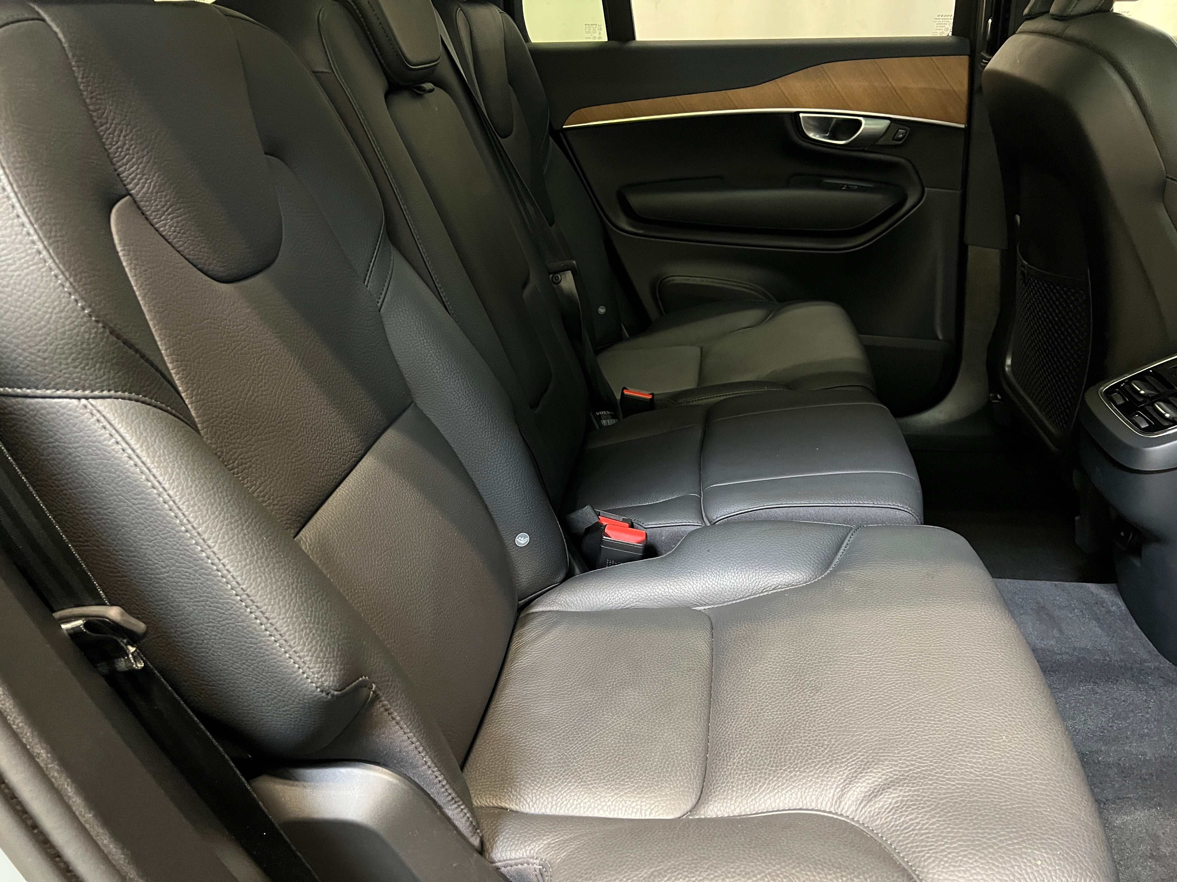 2024 Volvo XC90 B6 Plus 5