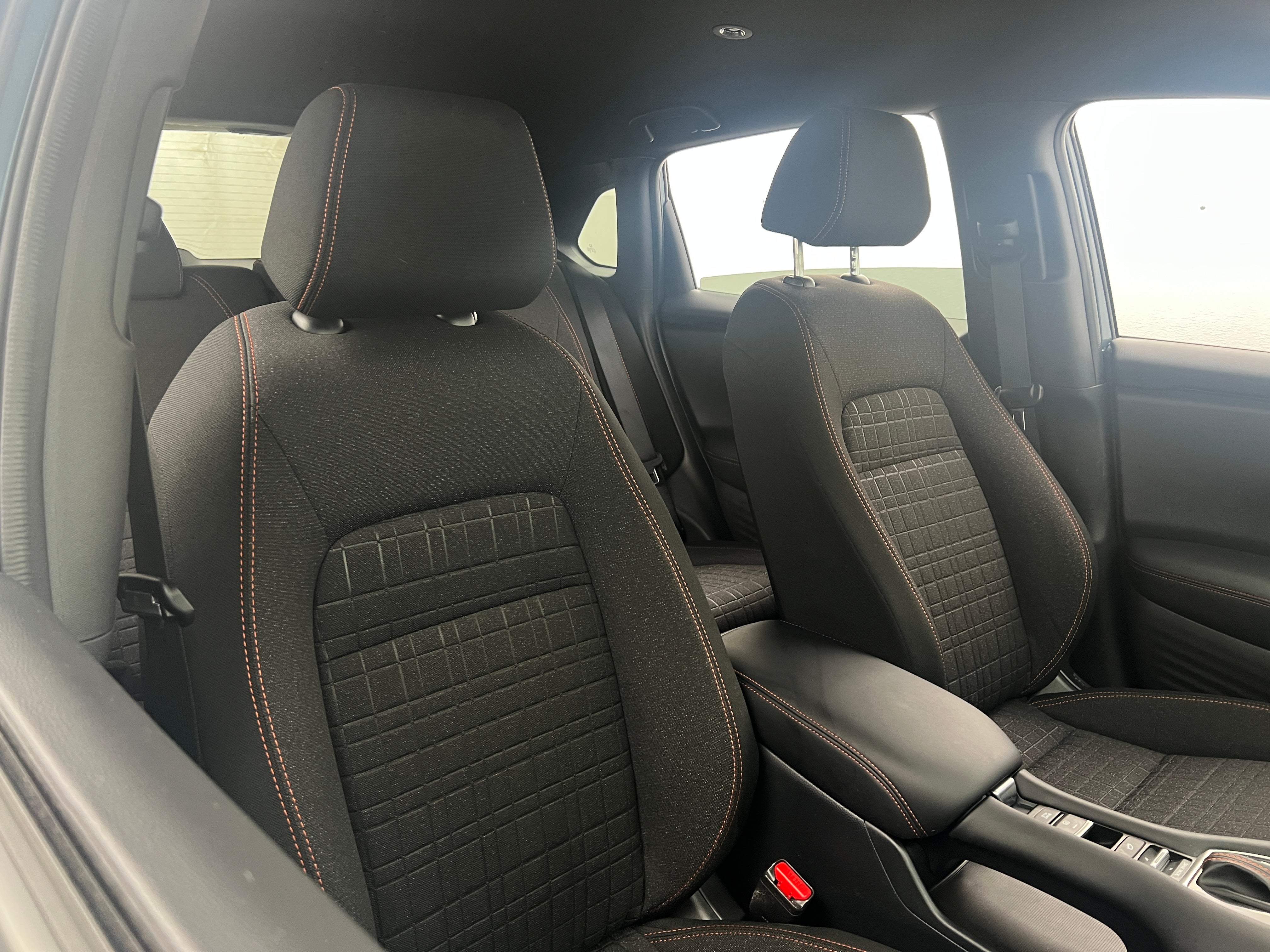 2025 Honda HR-V Sport 2