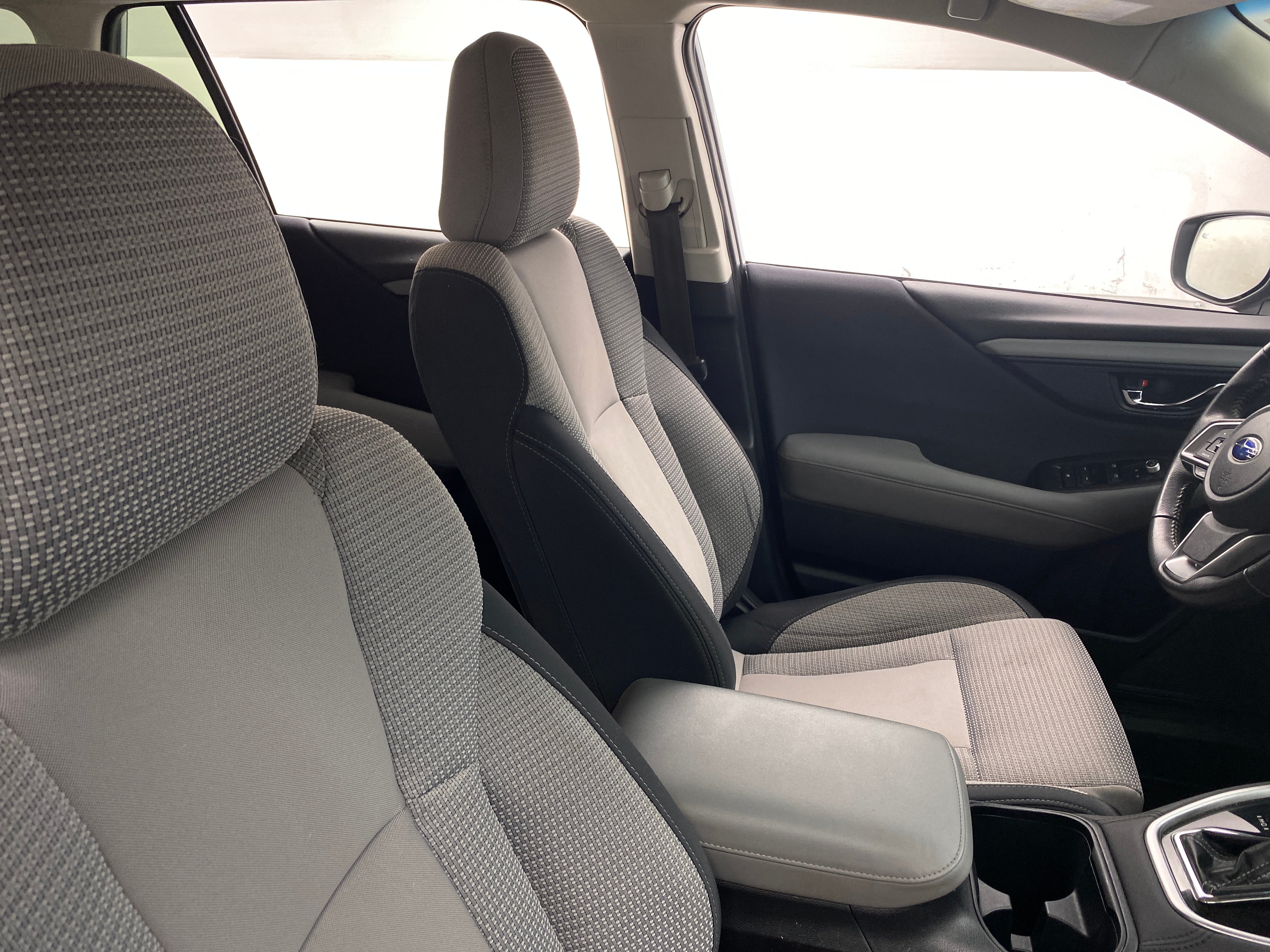 2020 Subaru Outback Premium 2