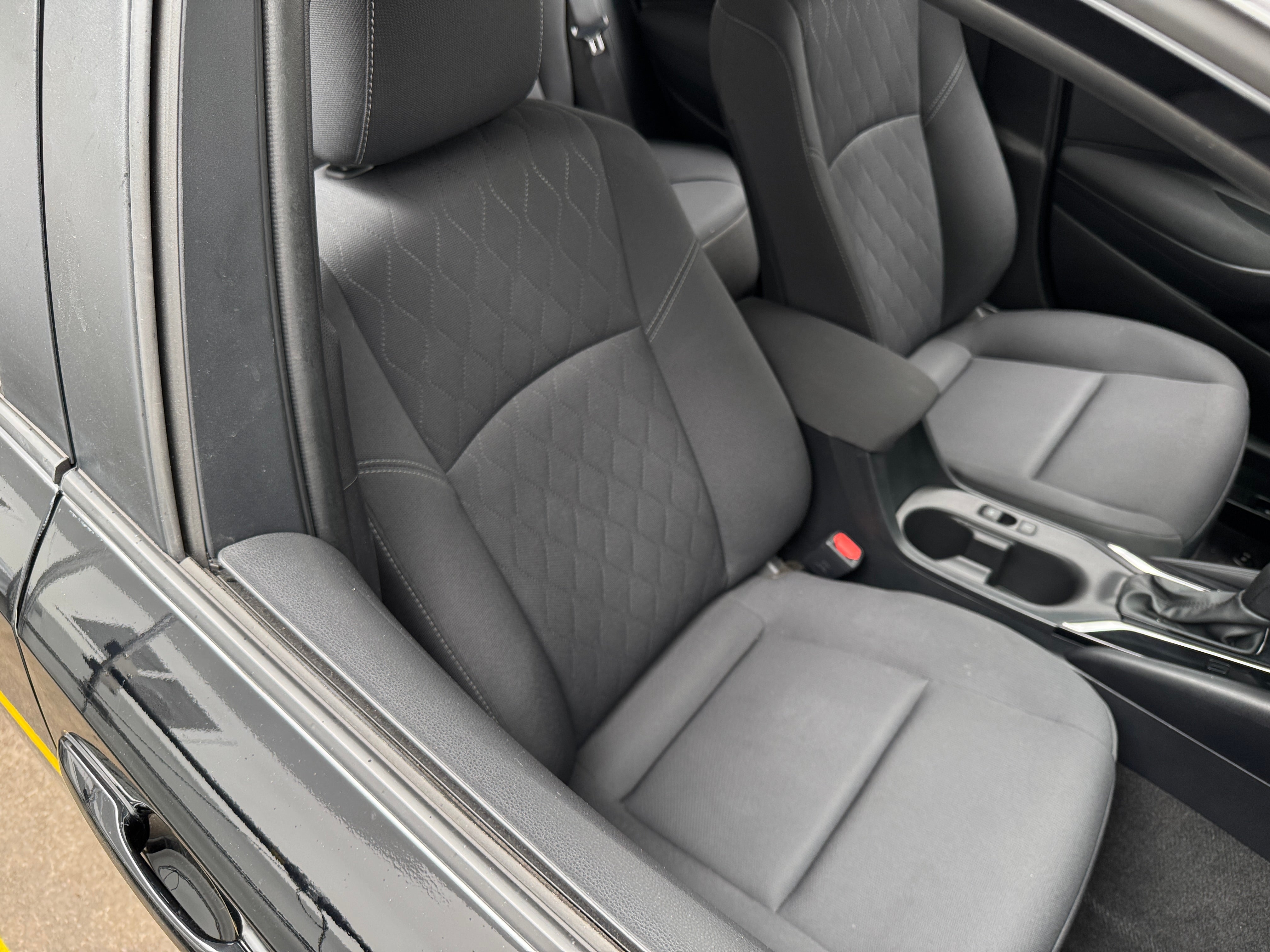 2024 Toyota Corolla LE 2