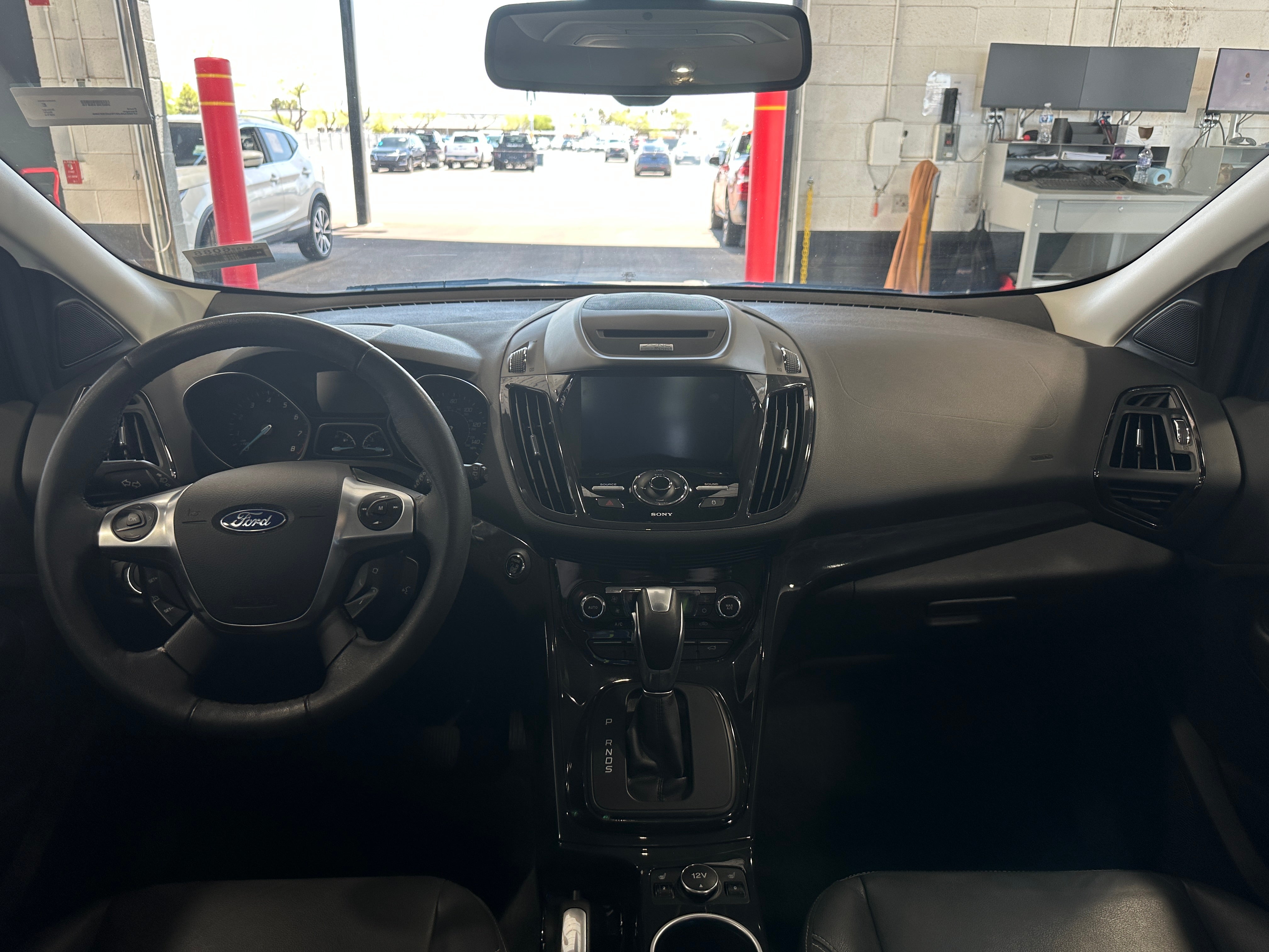 2014 Ford Escape Titanium 2