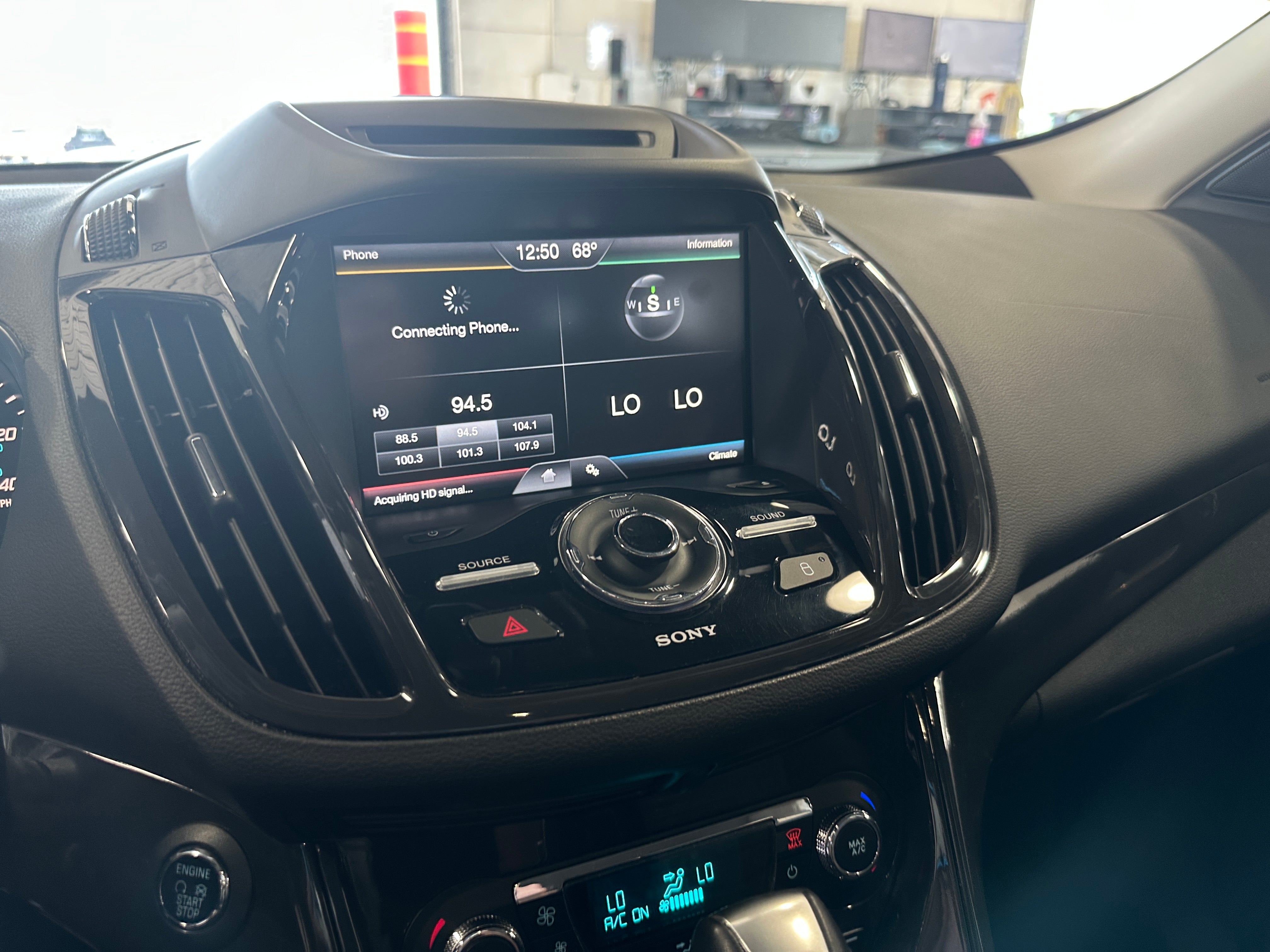 2014 Ford Escape Titanium 3