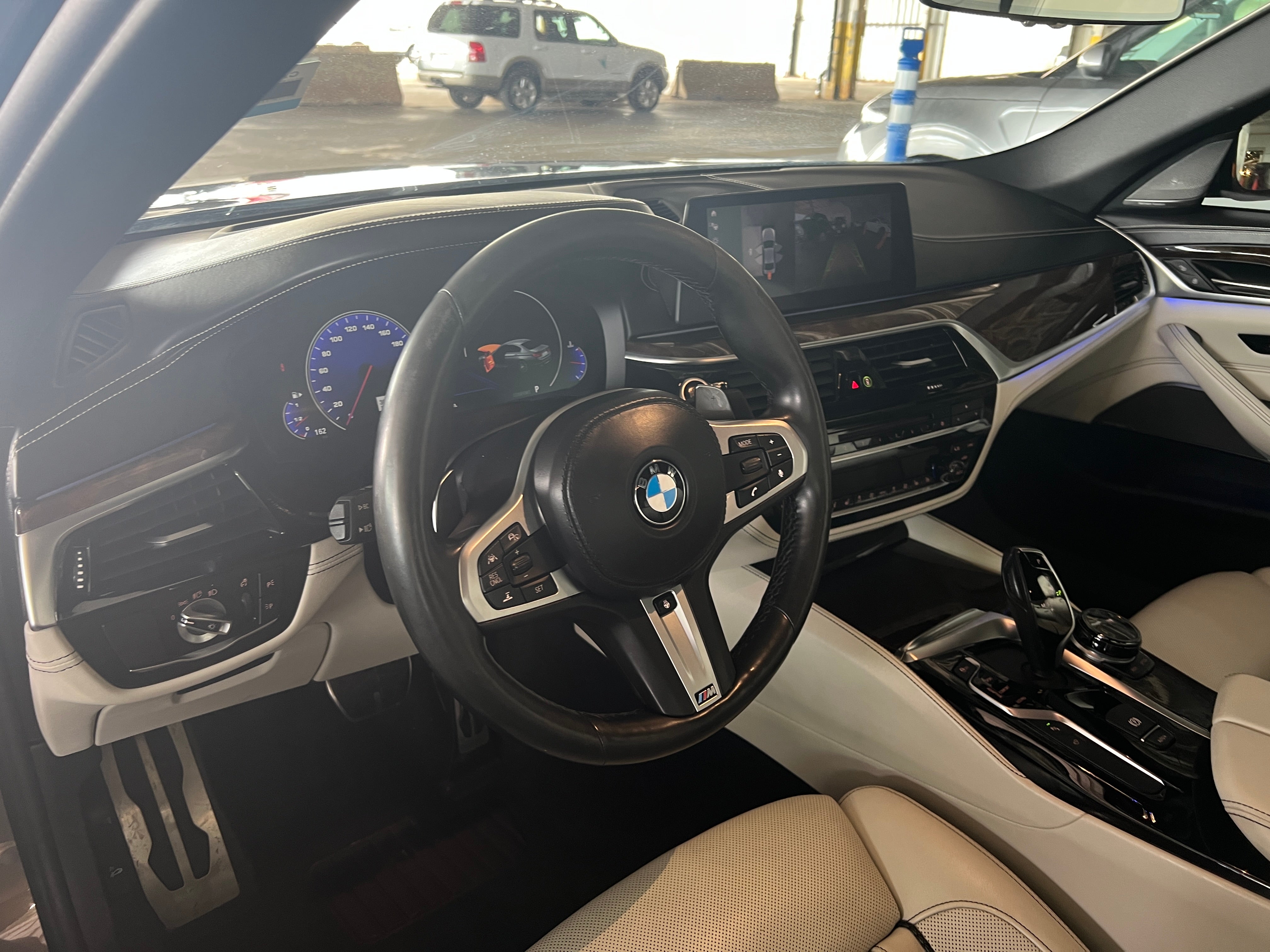 2019 BMW 5 Series M550i xDrive 2