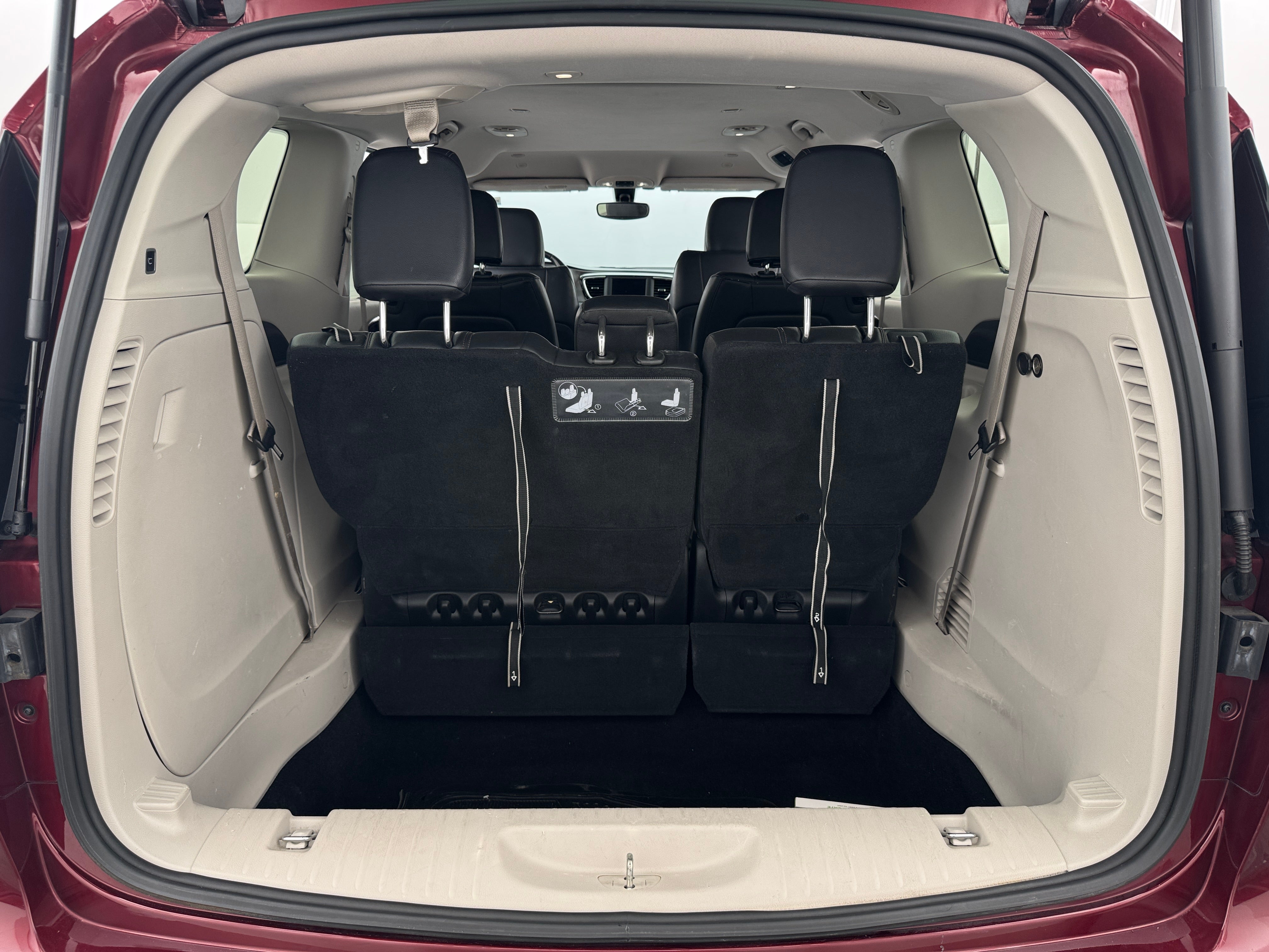 2020 Chrysler Pacifica Touring L 6