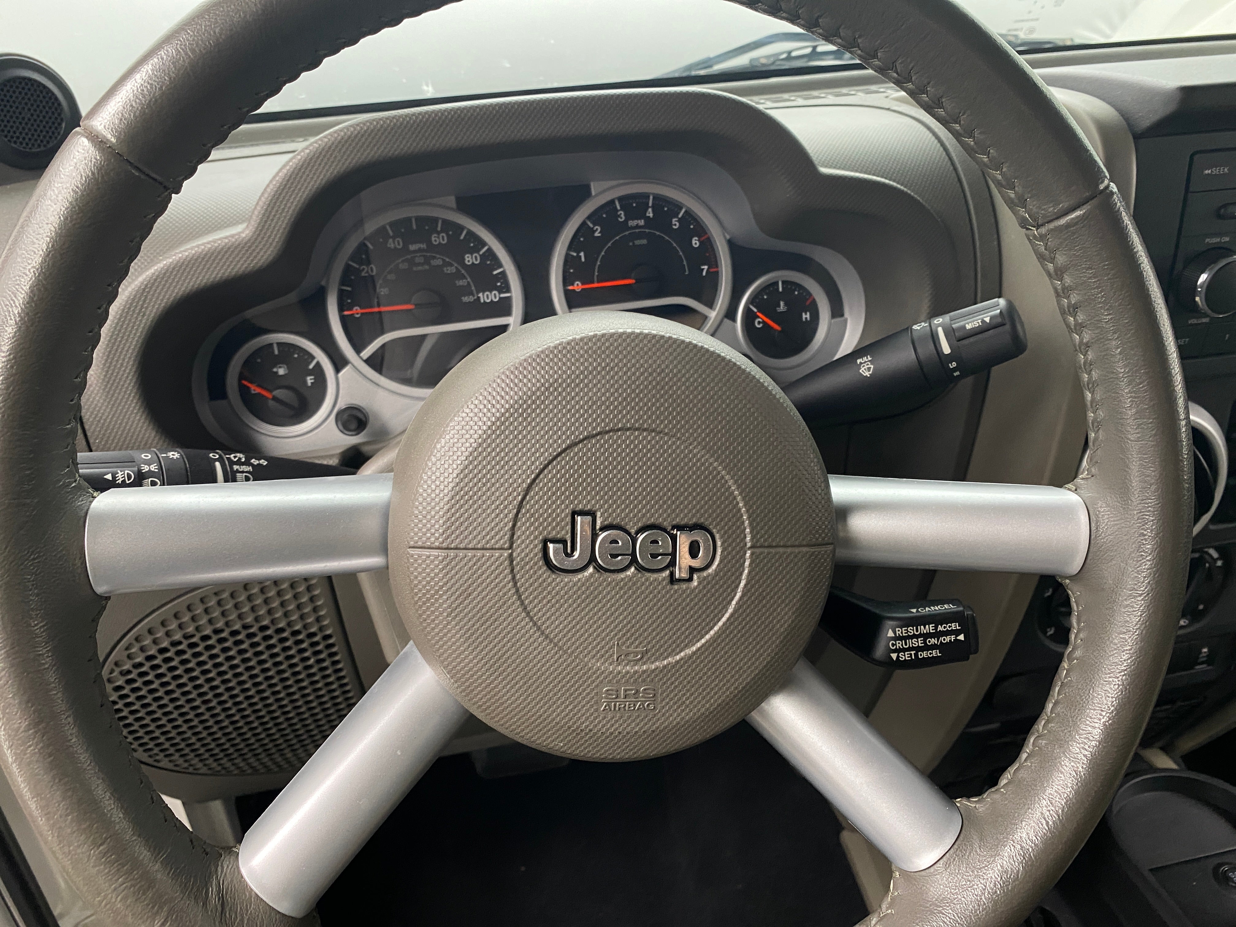 2010 Jeep Wrangler Unlimited Sahara 5