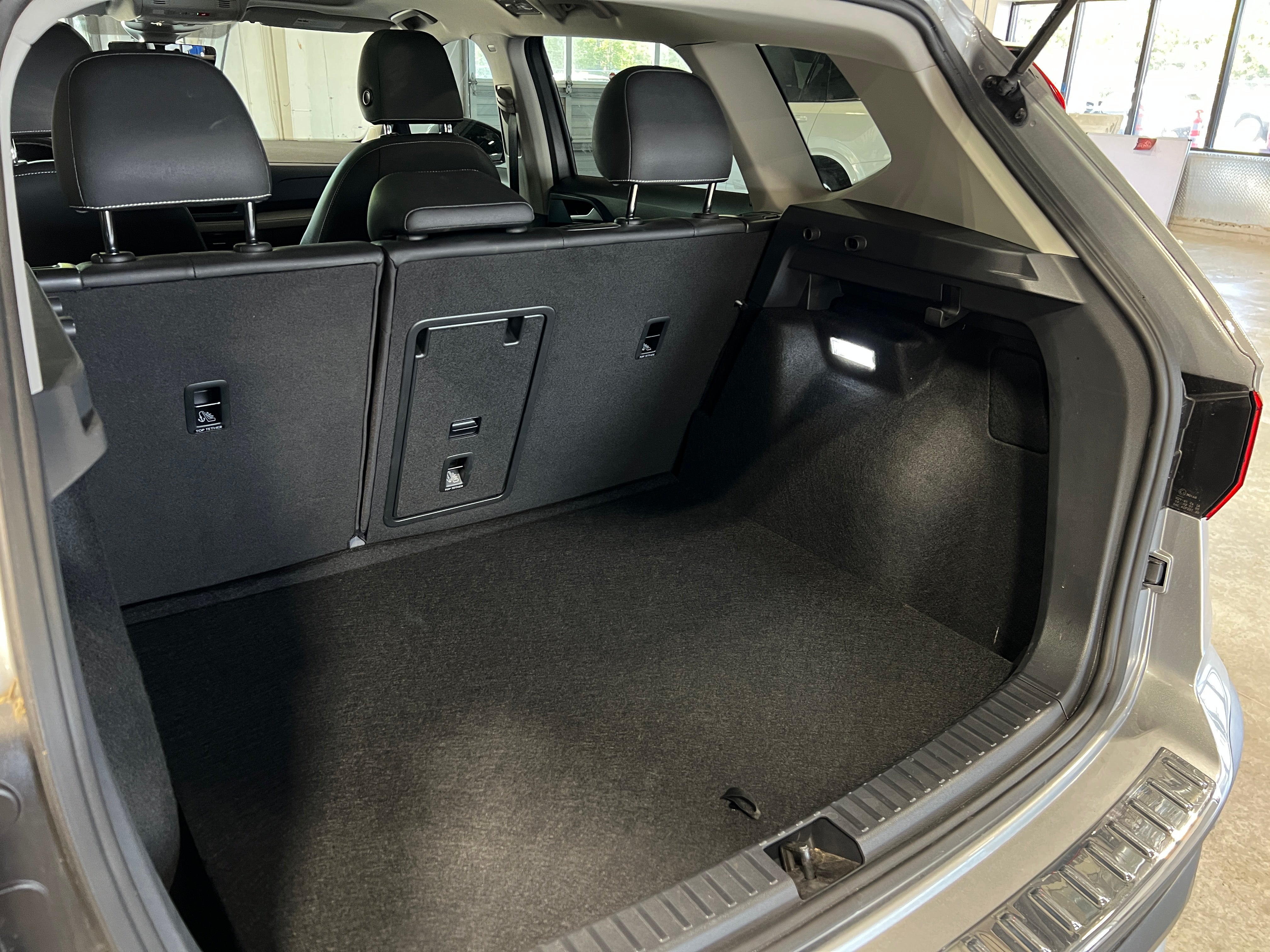 2024 Volkswagen Taos SE 6