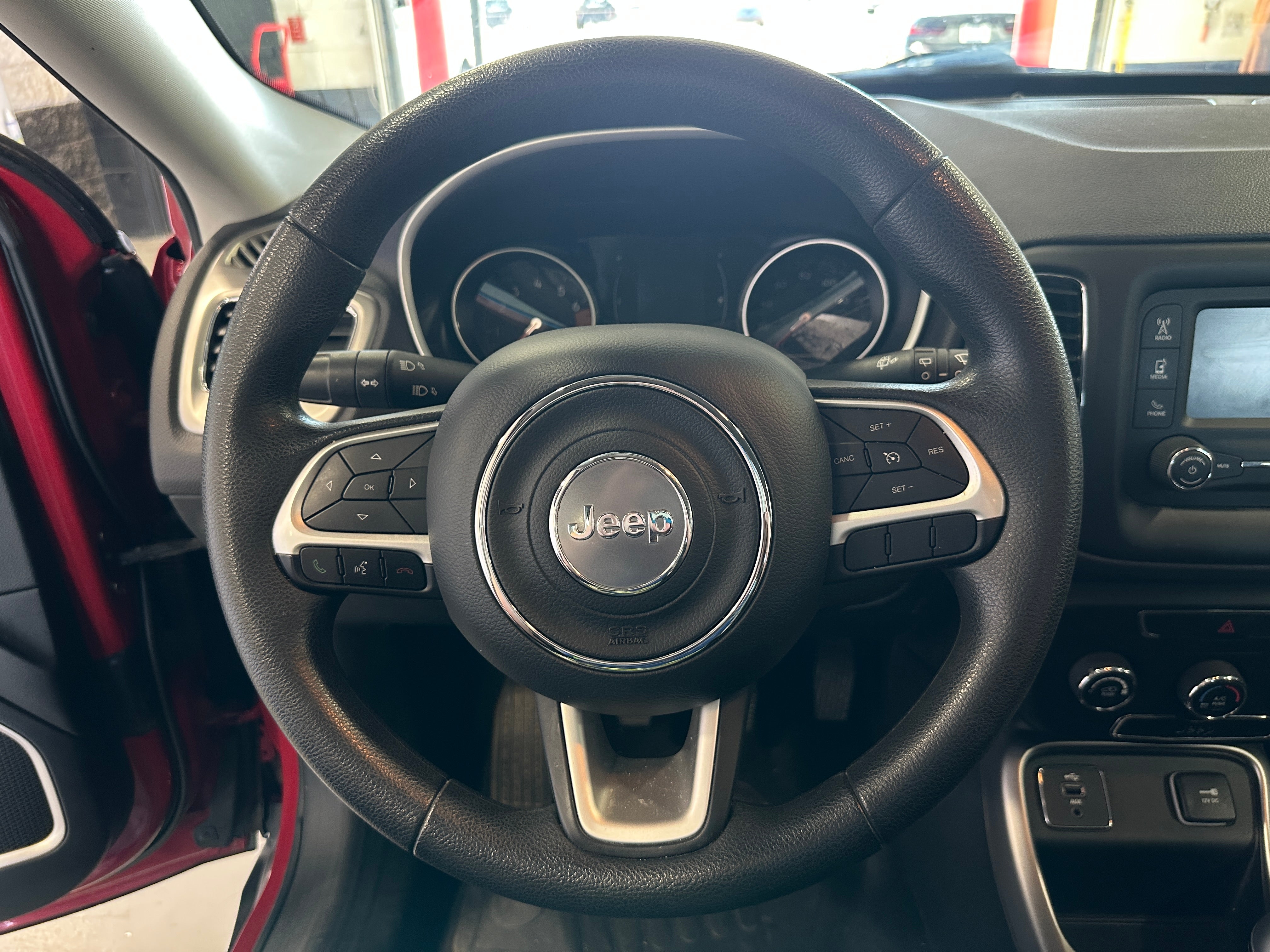 2017 Jeep Compass Sport 5