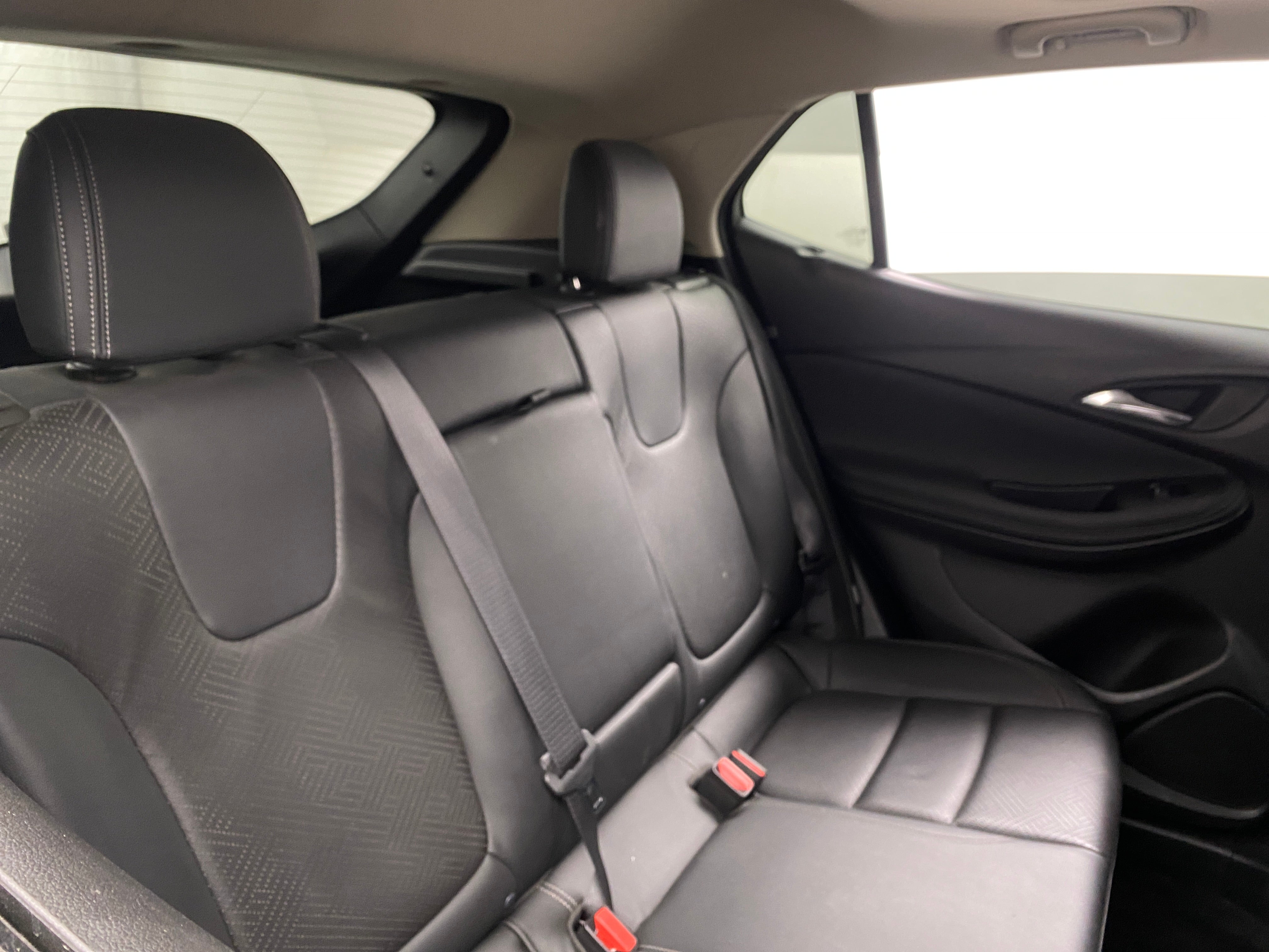 2021 Buick Encore GX Essence 5