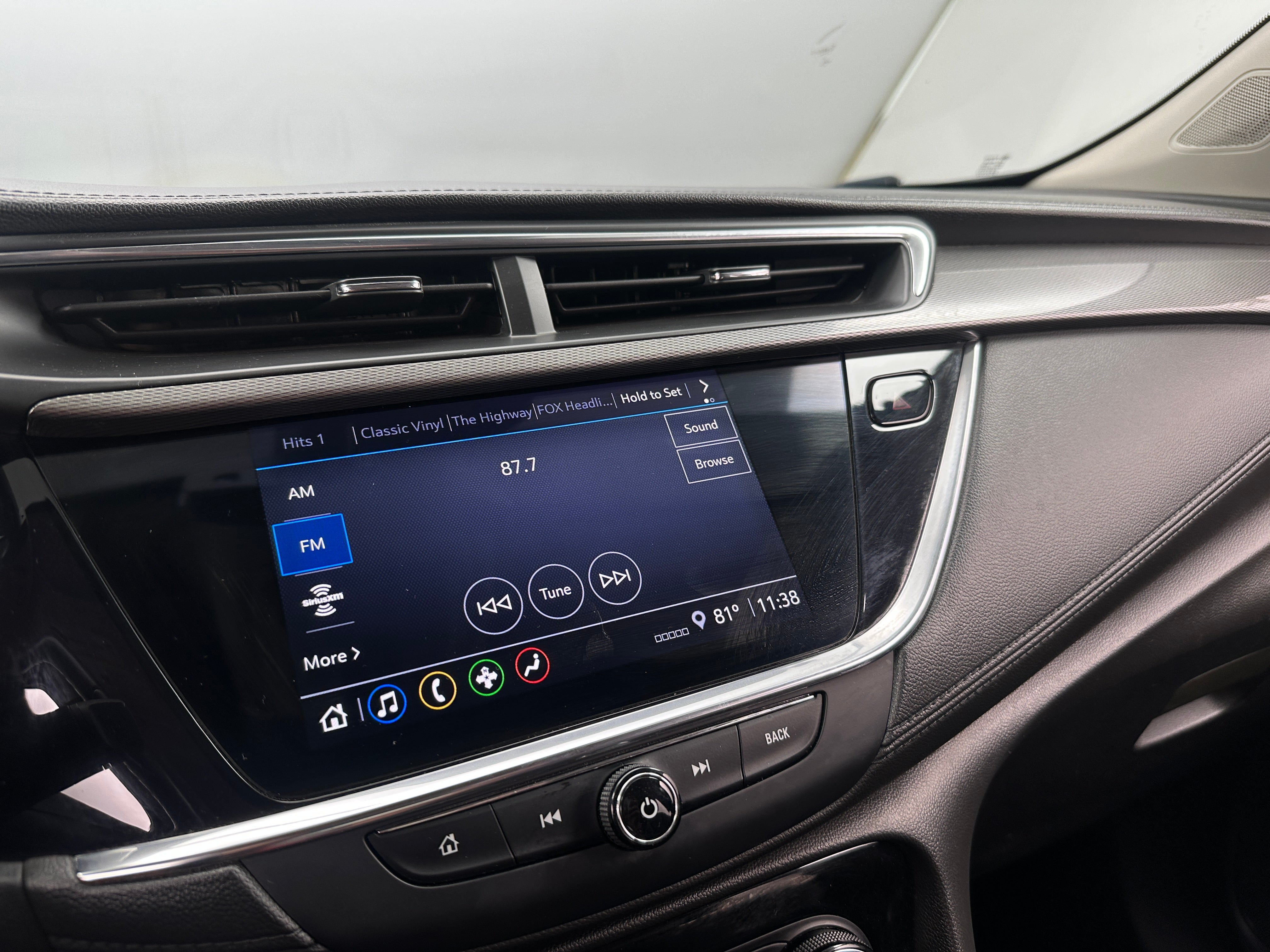 2021 Buick Encore GX Essence 3