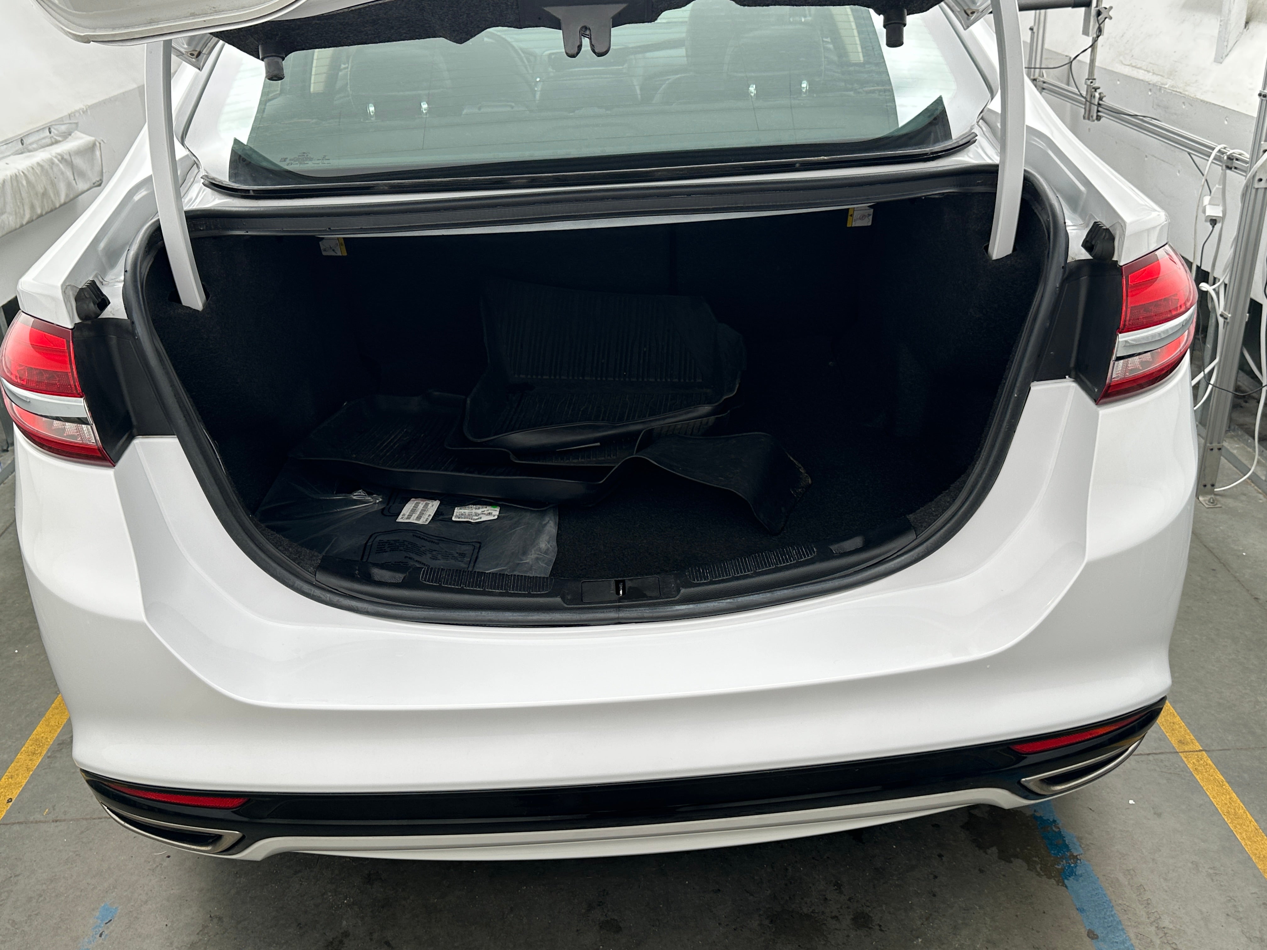 2018 Ford Fusion SE 6