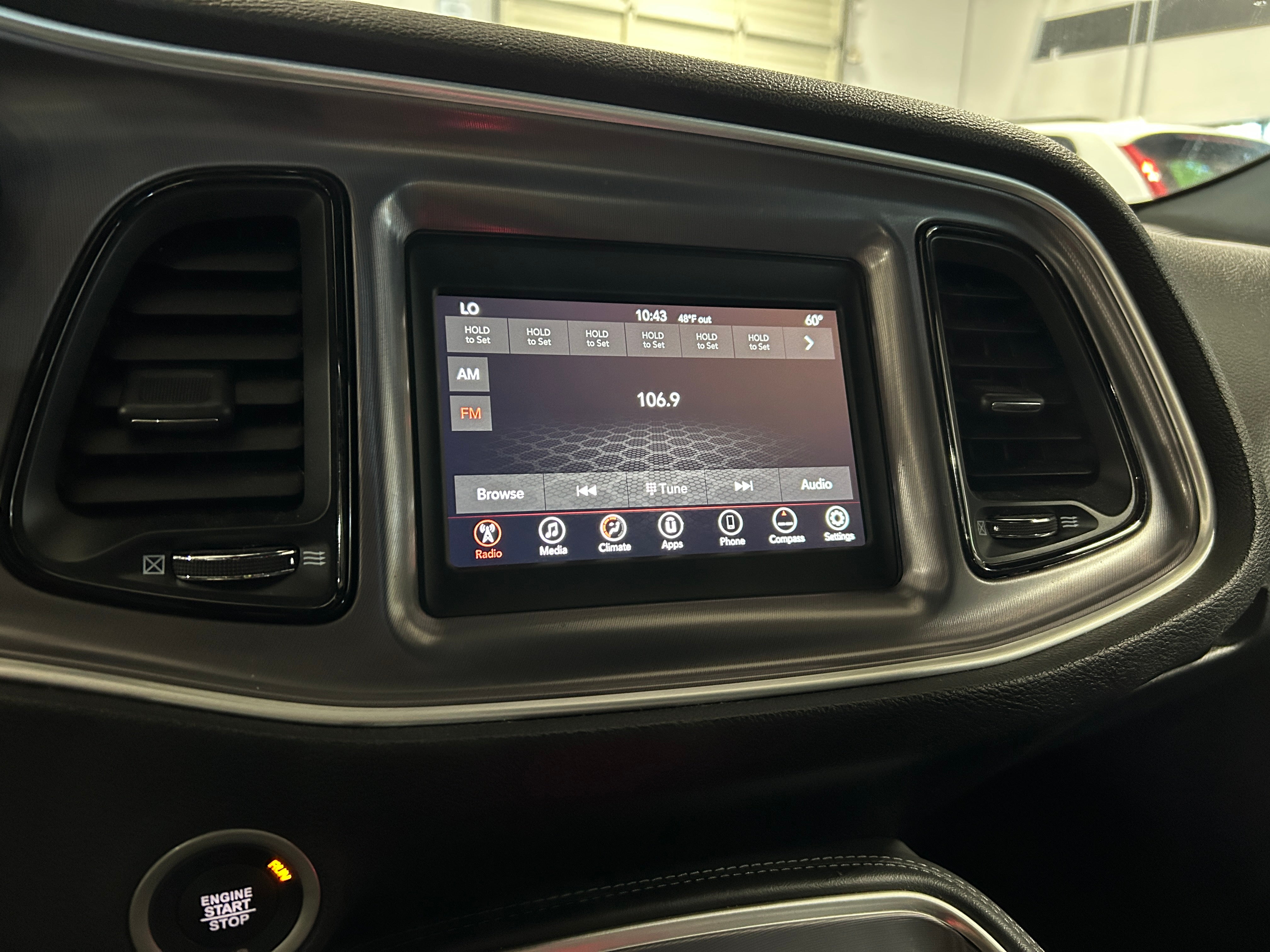 2019 Dodge Challenger SXT 3