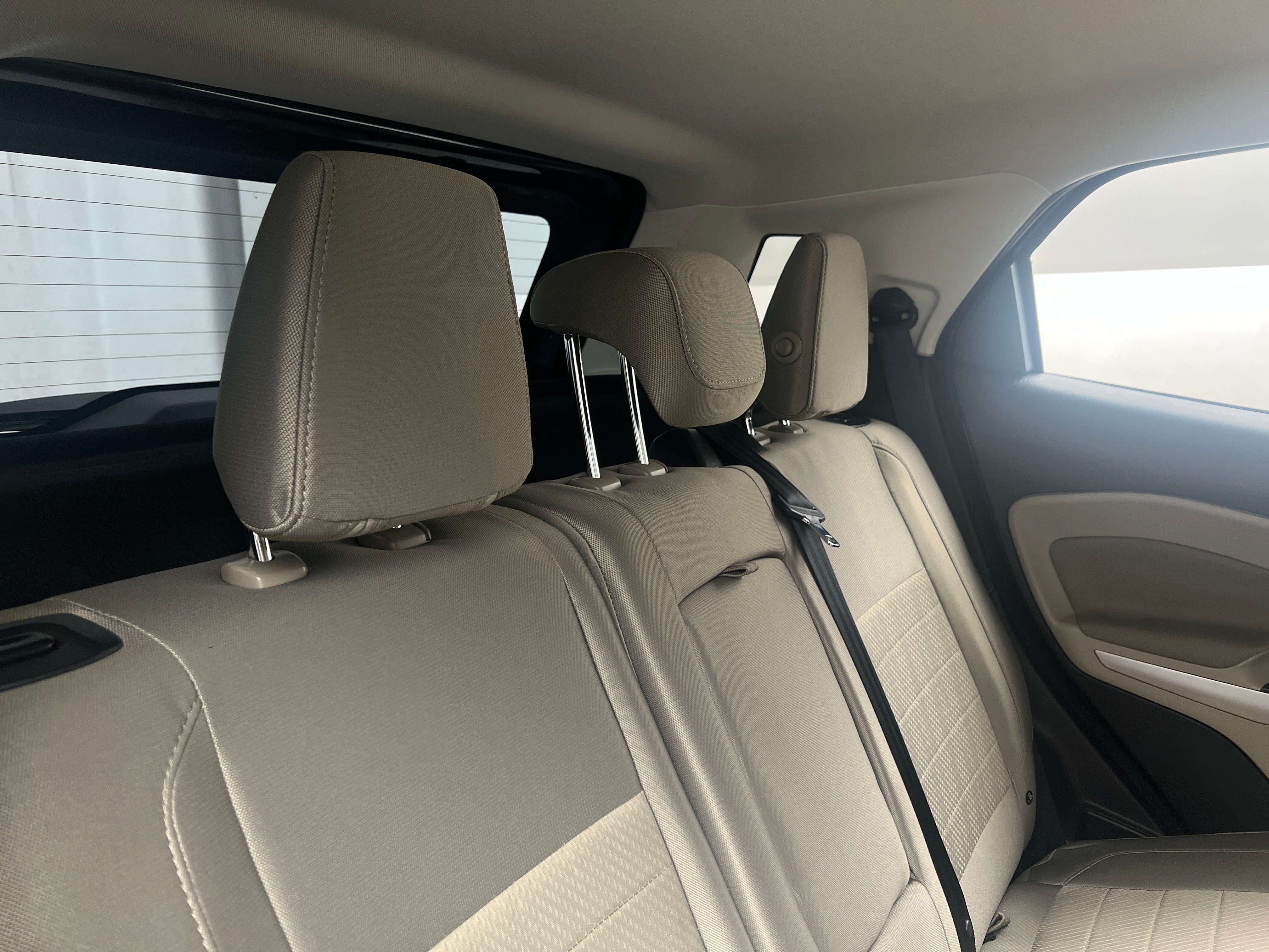 2021 Ford EcoSport S 6