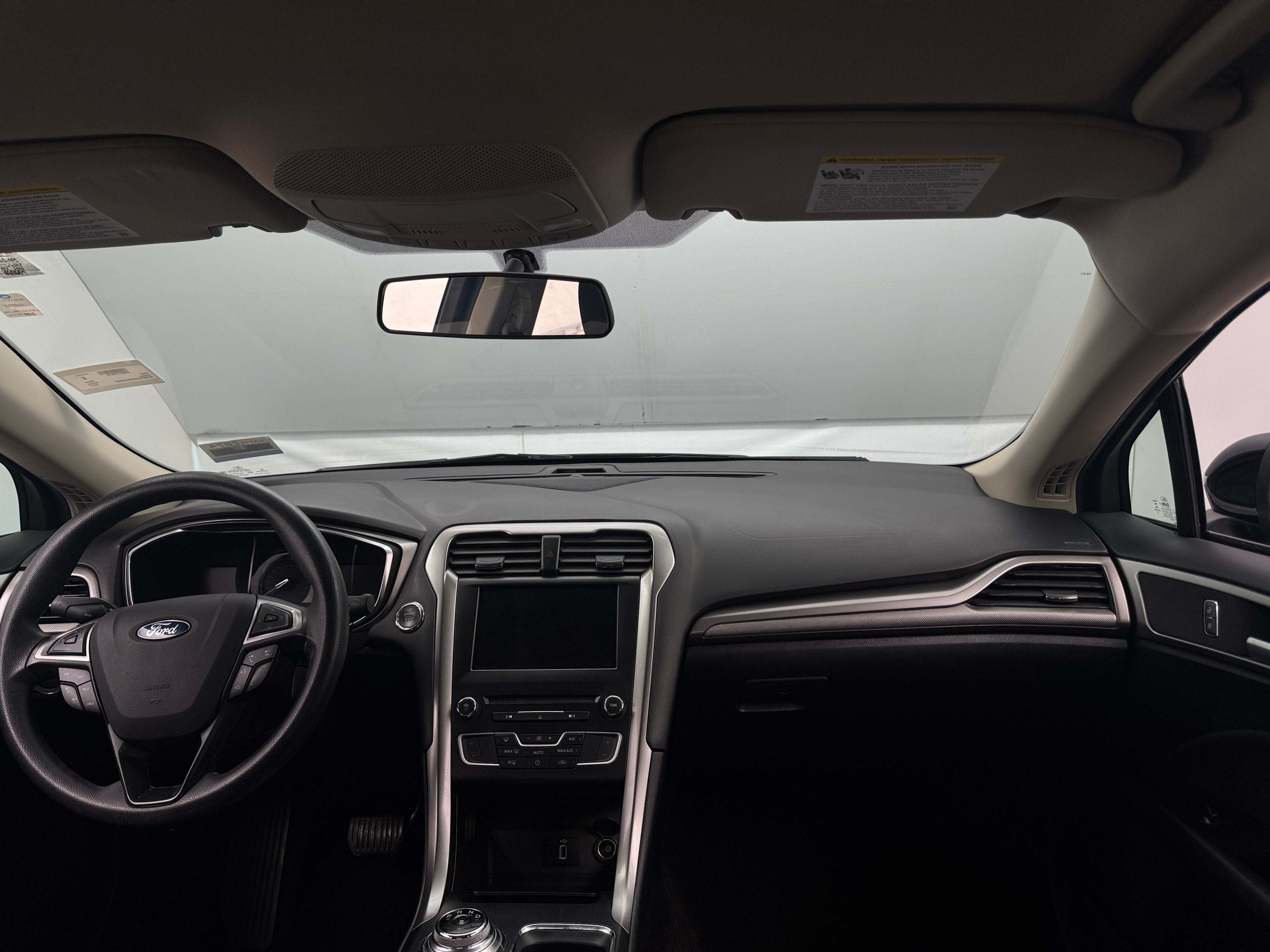 2017 Ford Fusion SE 3