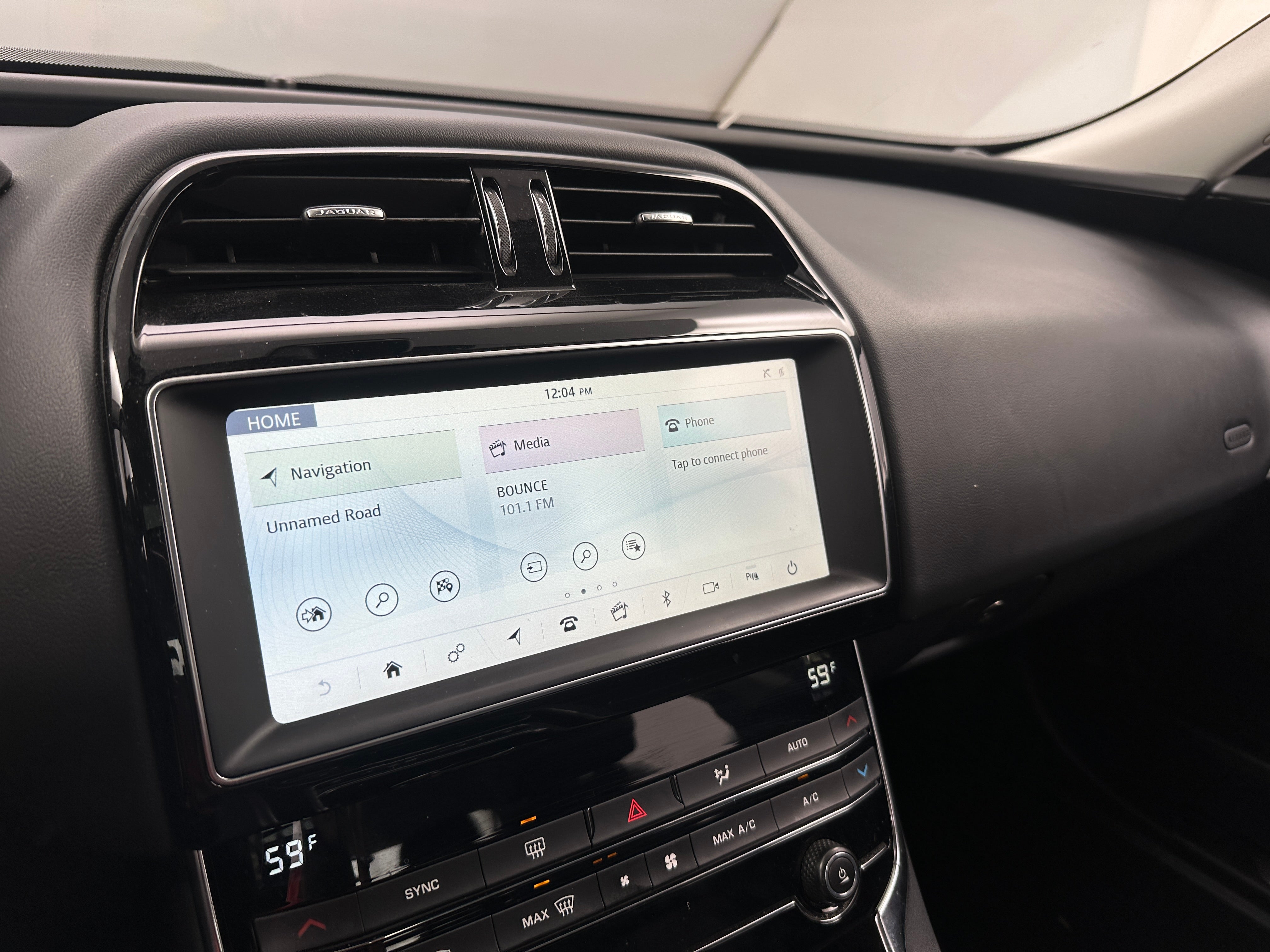 2019 Jaguar XE Premium 3