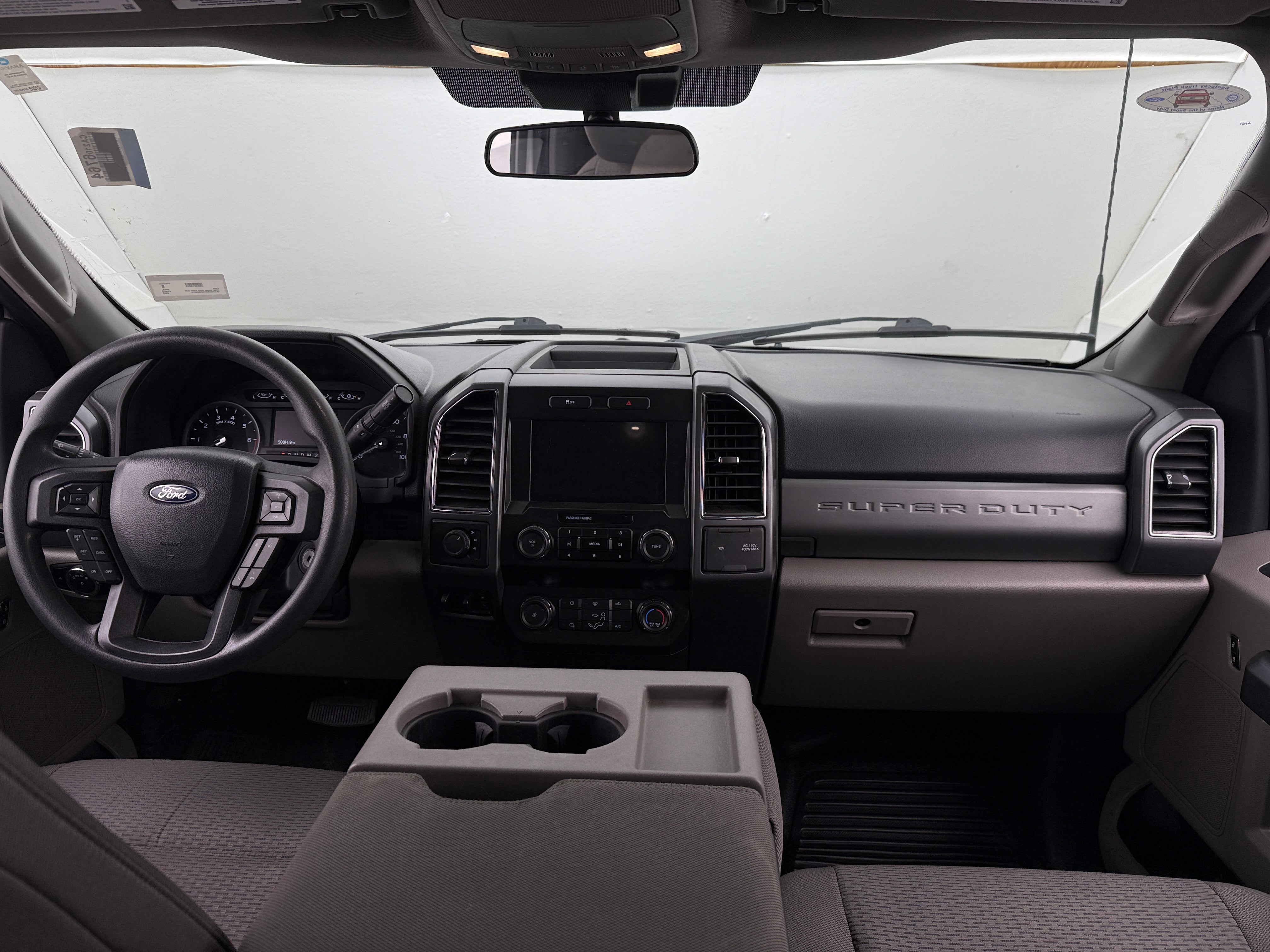 2022 Ford Econoline E-250 3