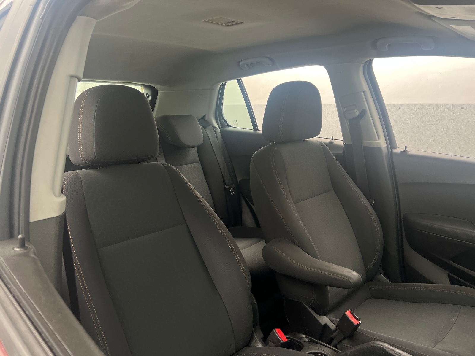 Thumbnail: 2017 Chevrolet Trax - 2