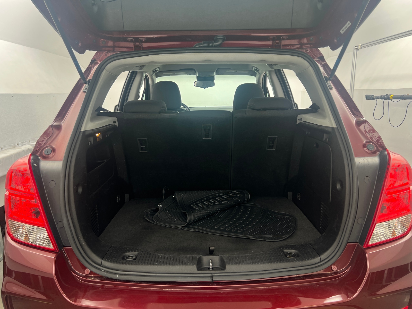 Thumbnail: 2017 Chevrolet Trax - 7