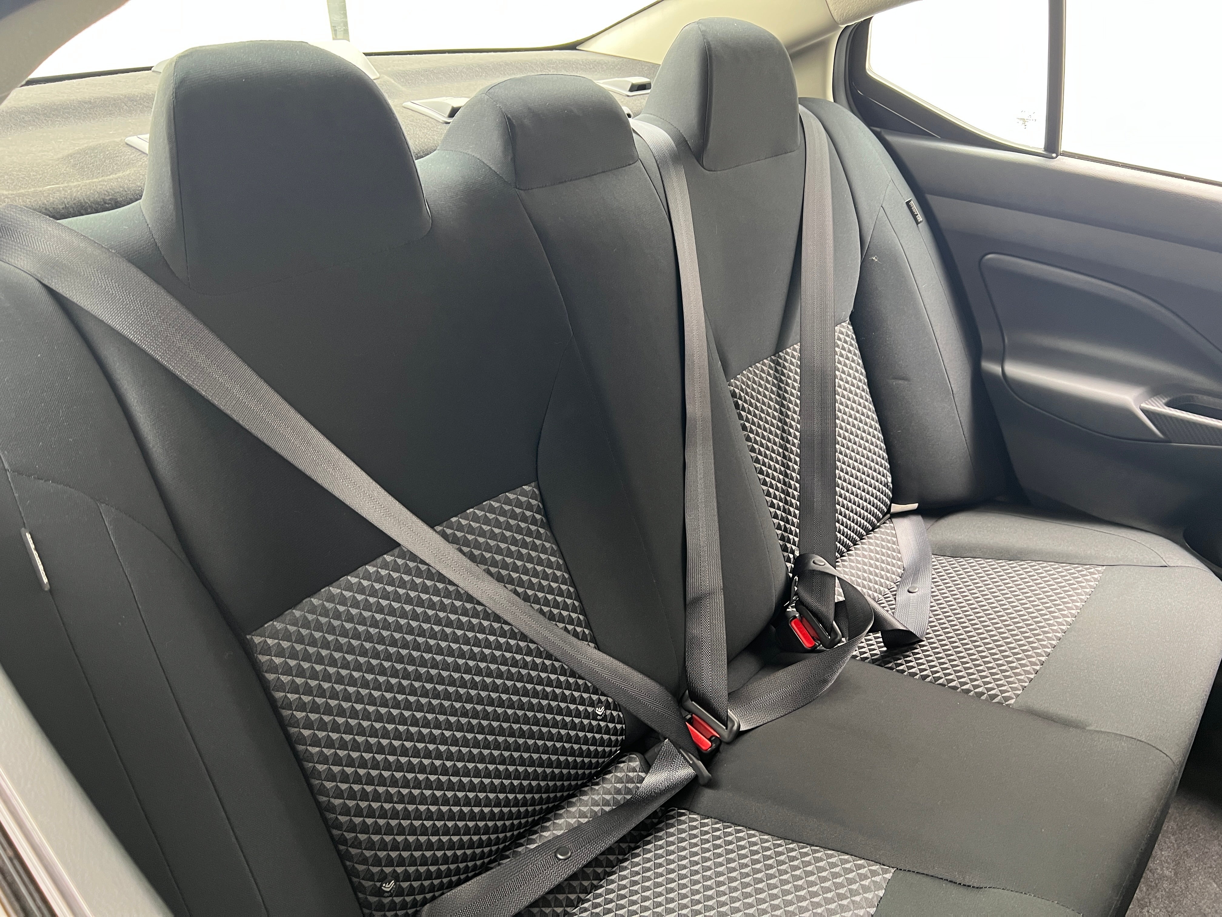 2024 Nissan Versa S 6