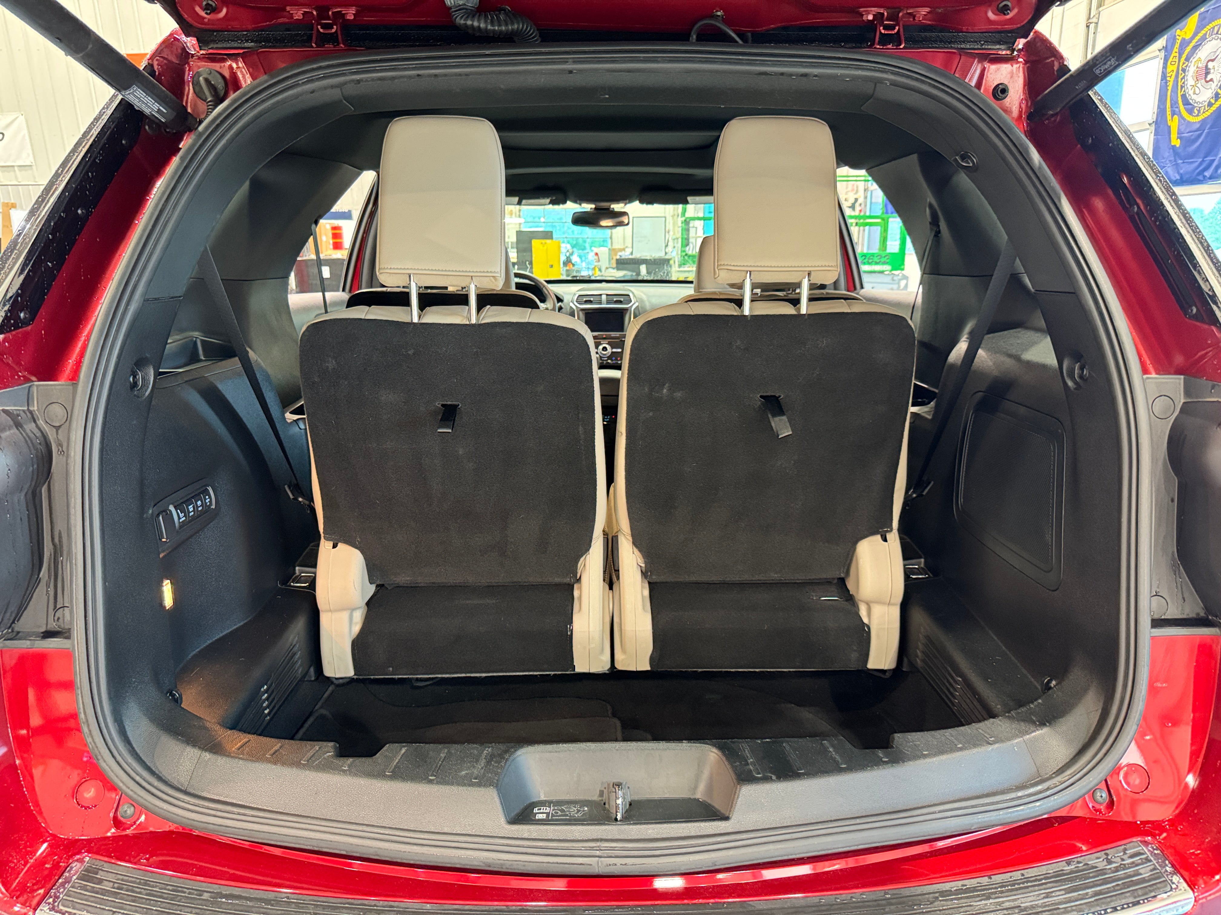 2019 Ford Explorer Limited 6