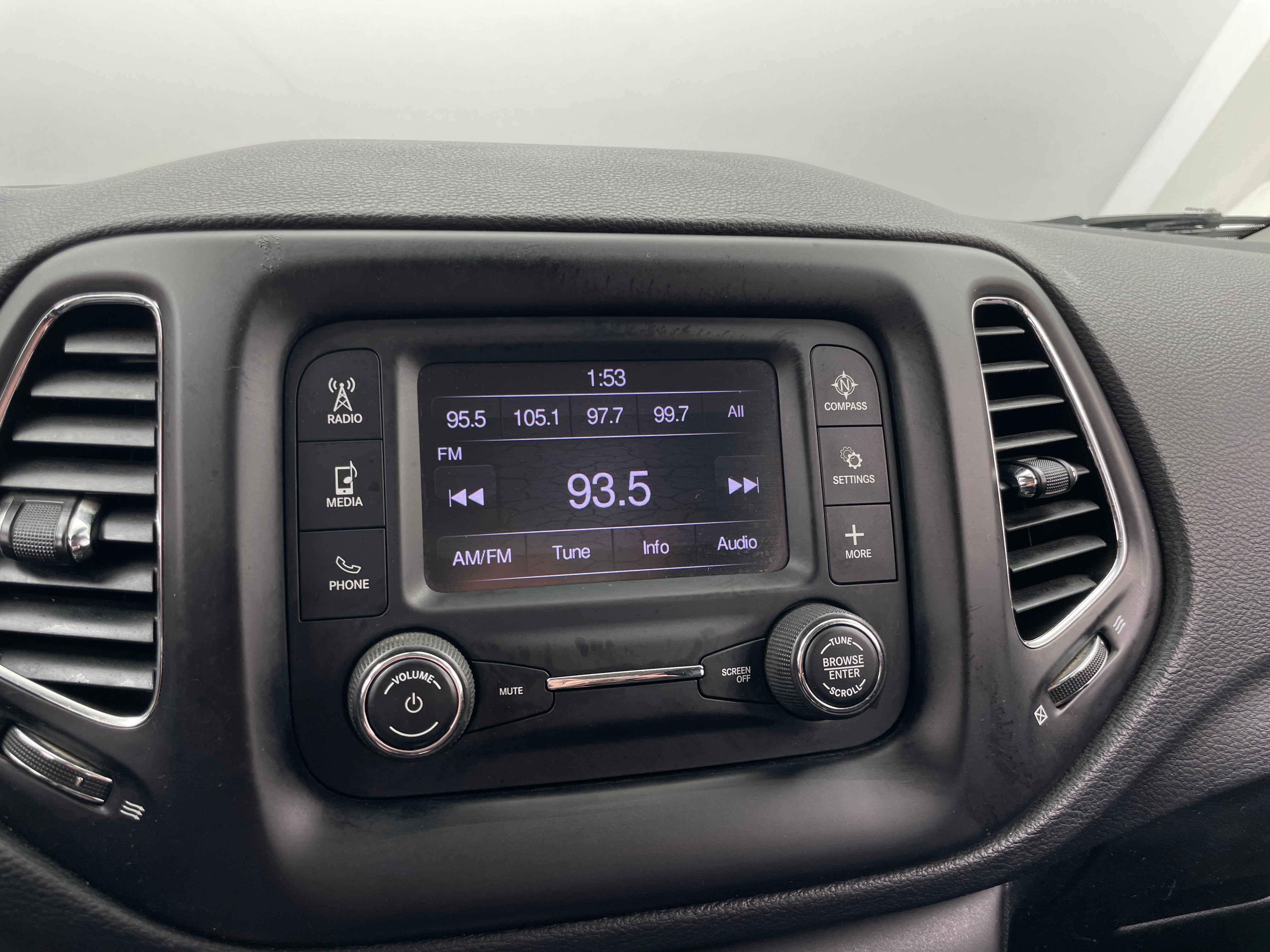 2018 Jeep Compass Sport 4