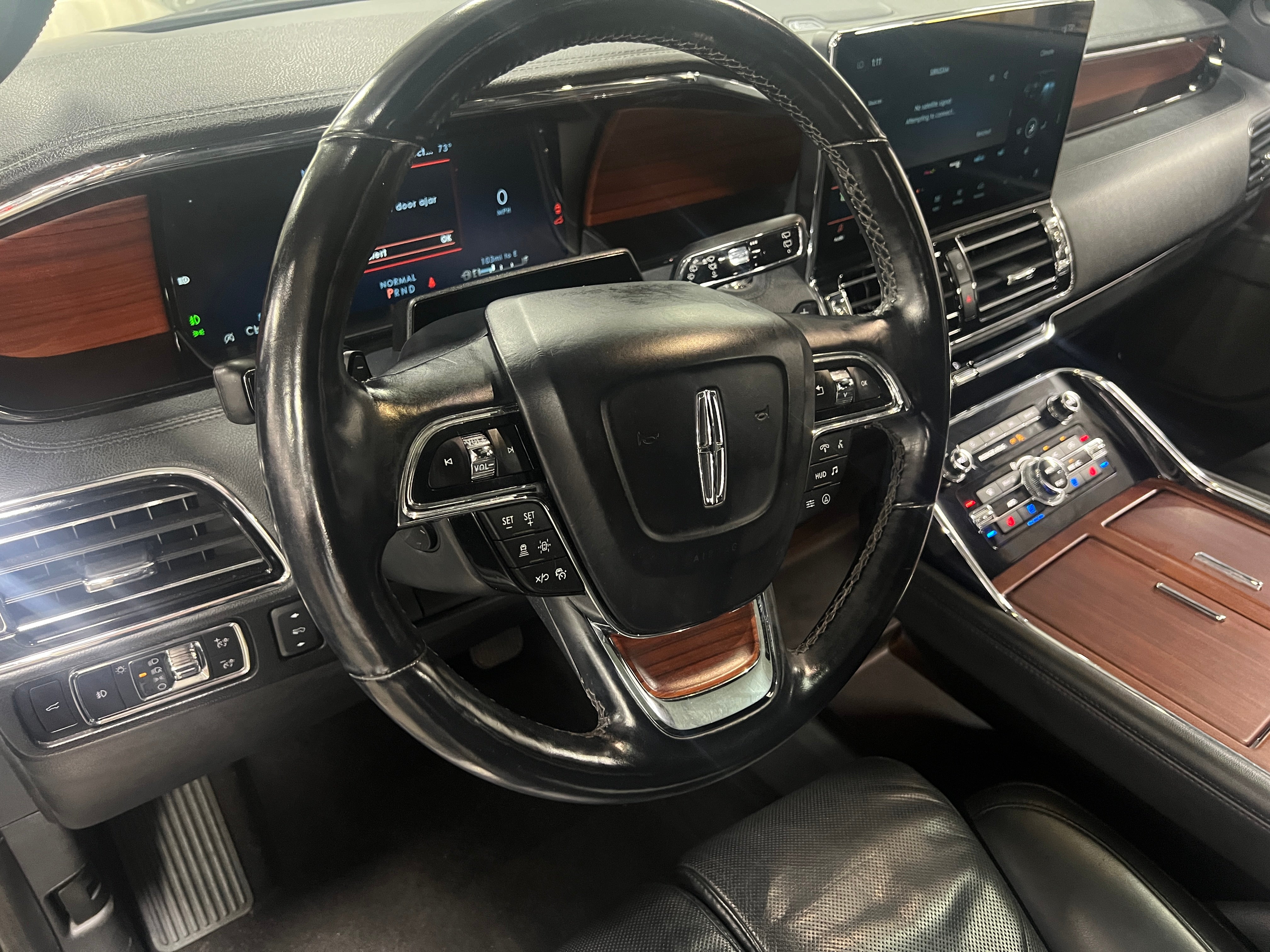 2023 Lincoln Navigator L Reserve 4