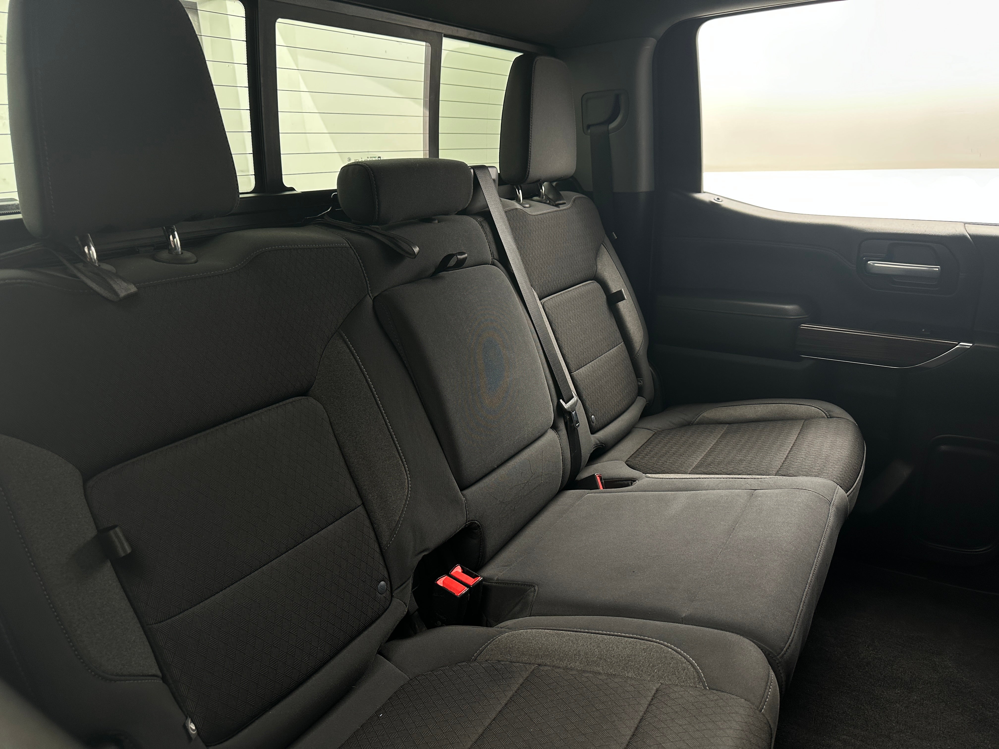 2020 Chevrolet Silverado 1500 RST 6