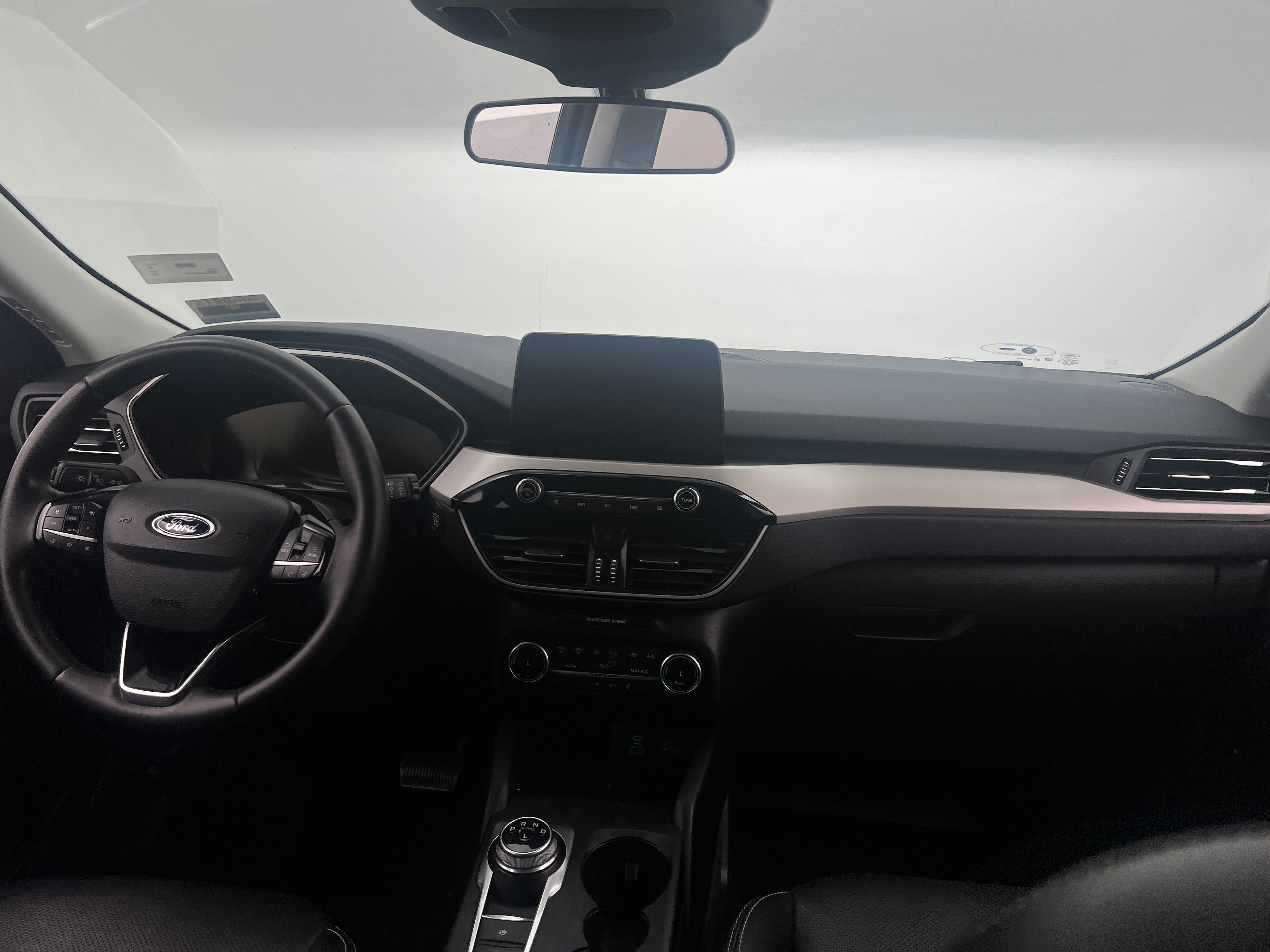 2022 Ford Escape SEL 2