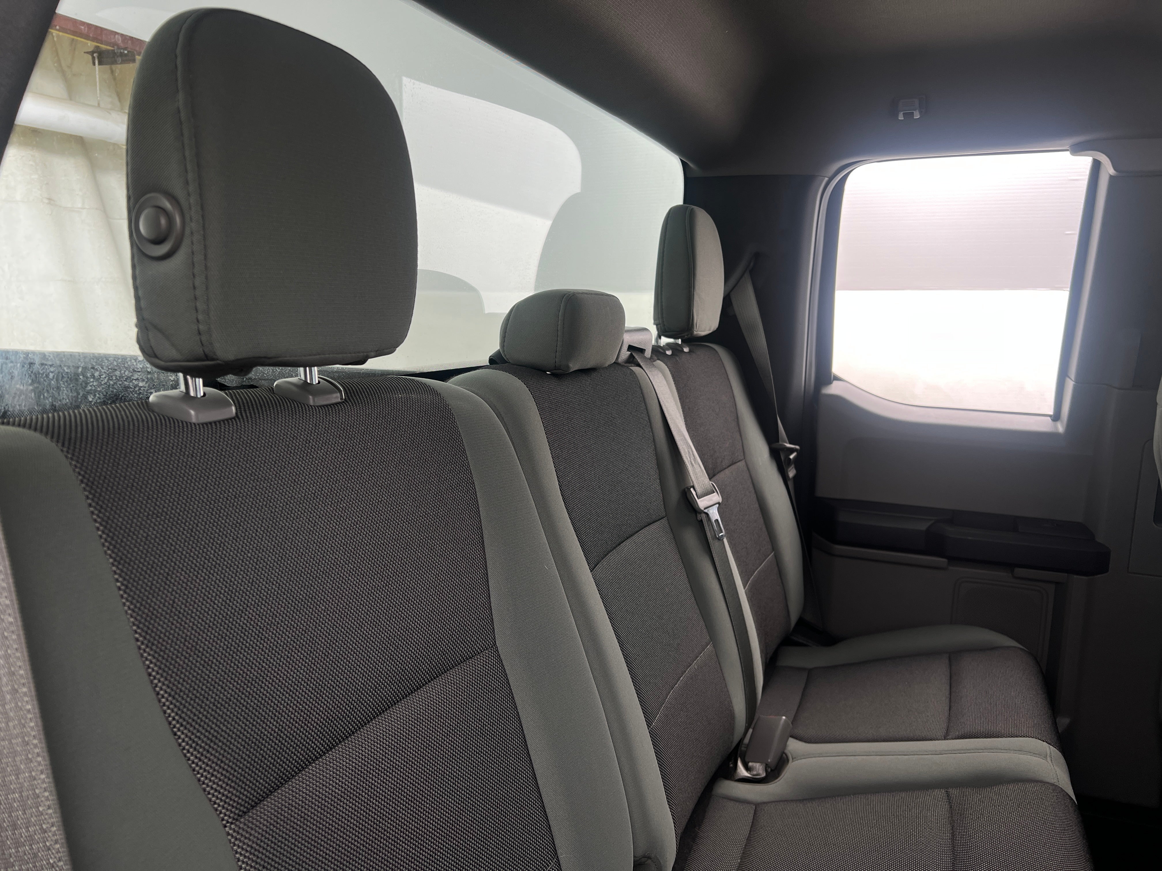 2017 Ford Econoline E-150 6