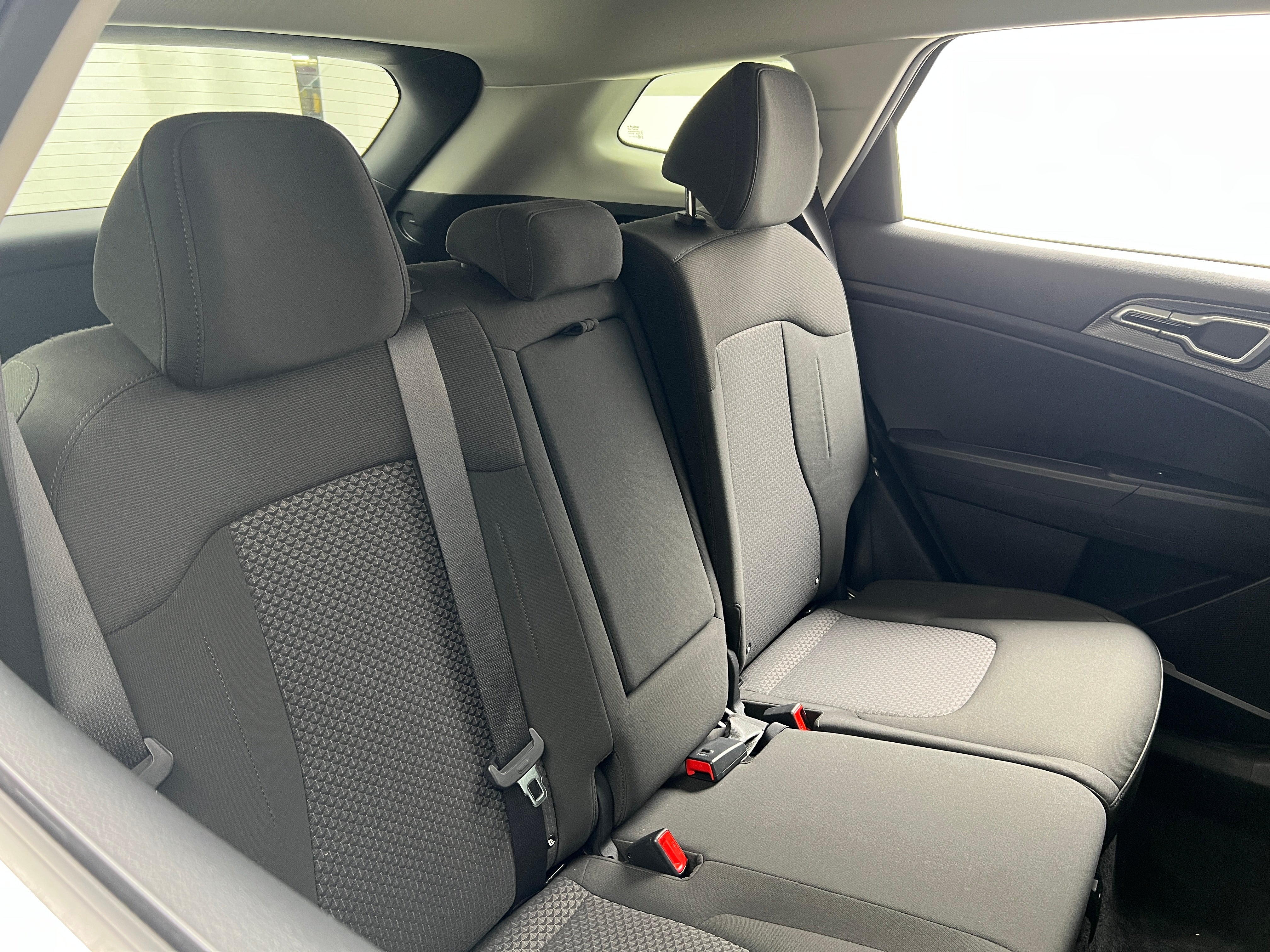 2024 Kia Sportage LX 6