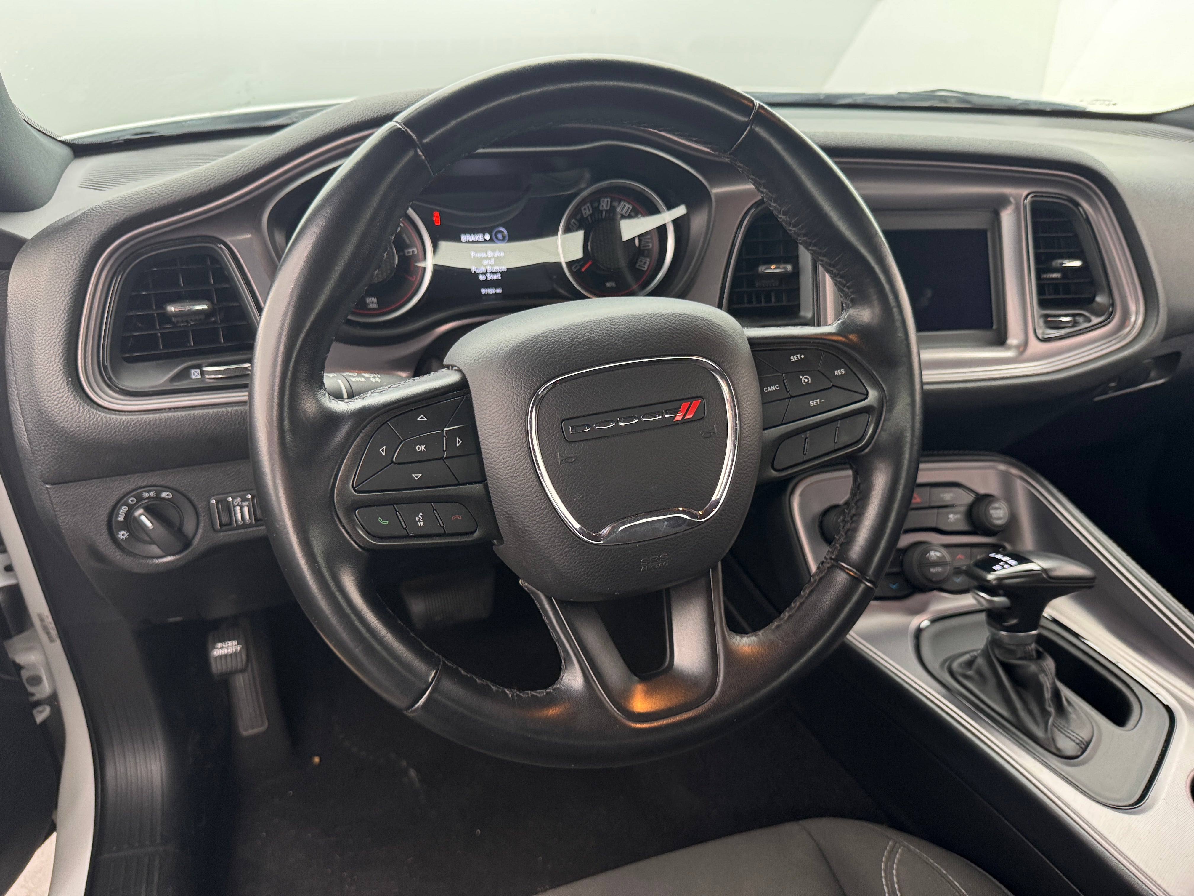 2023 Dodge Challenger SXT 4