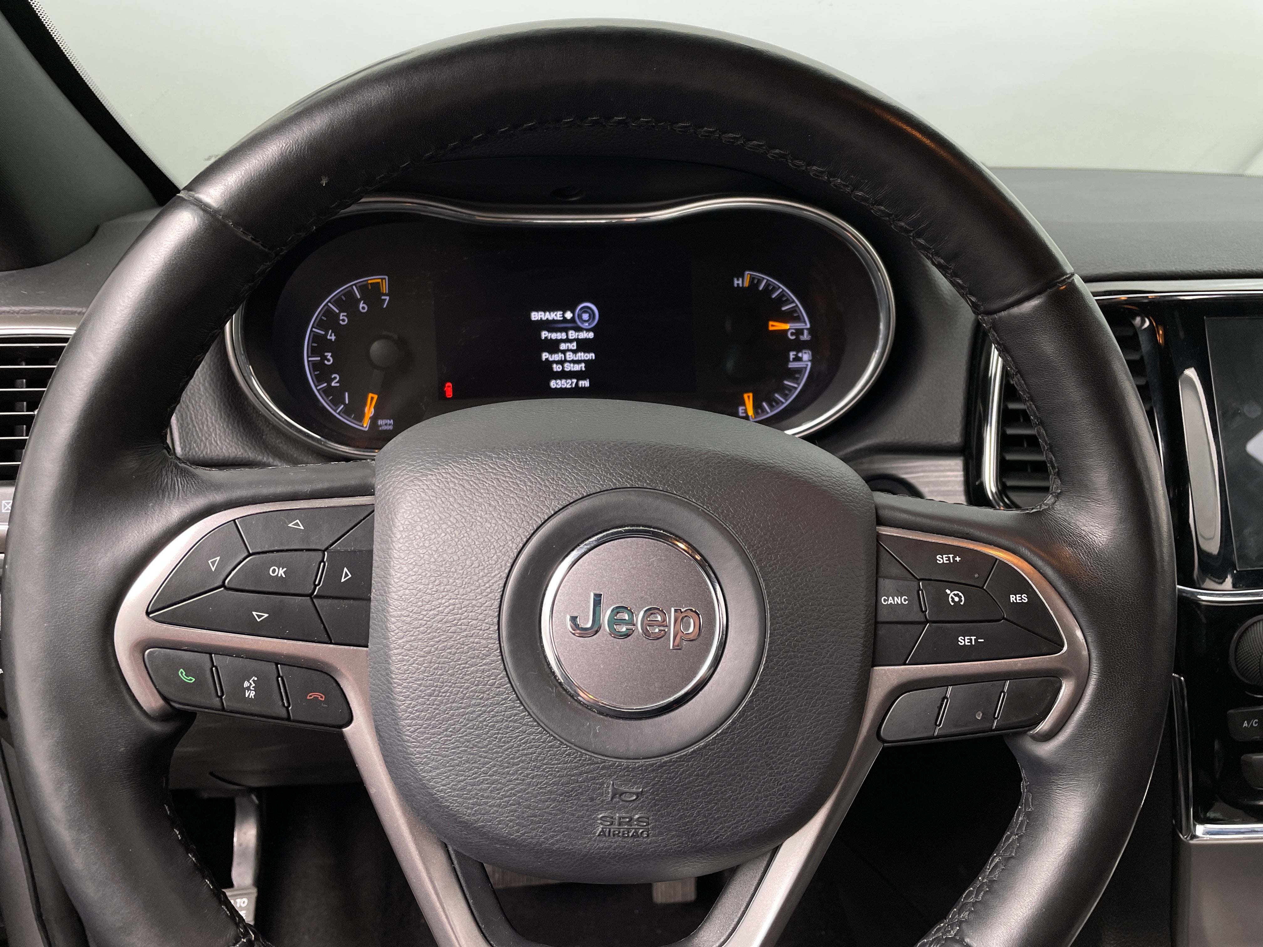 2020 Jeep Grand Cherokee Altitude 5