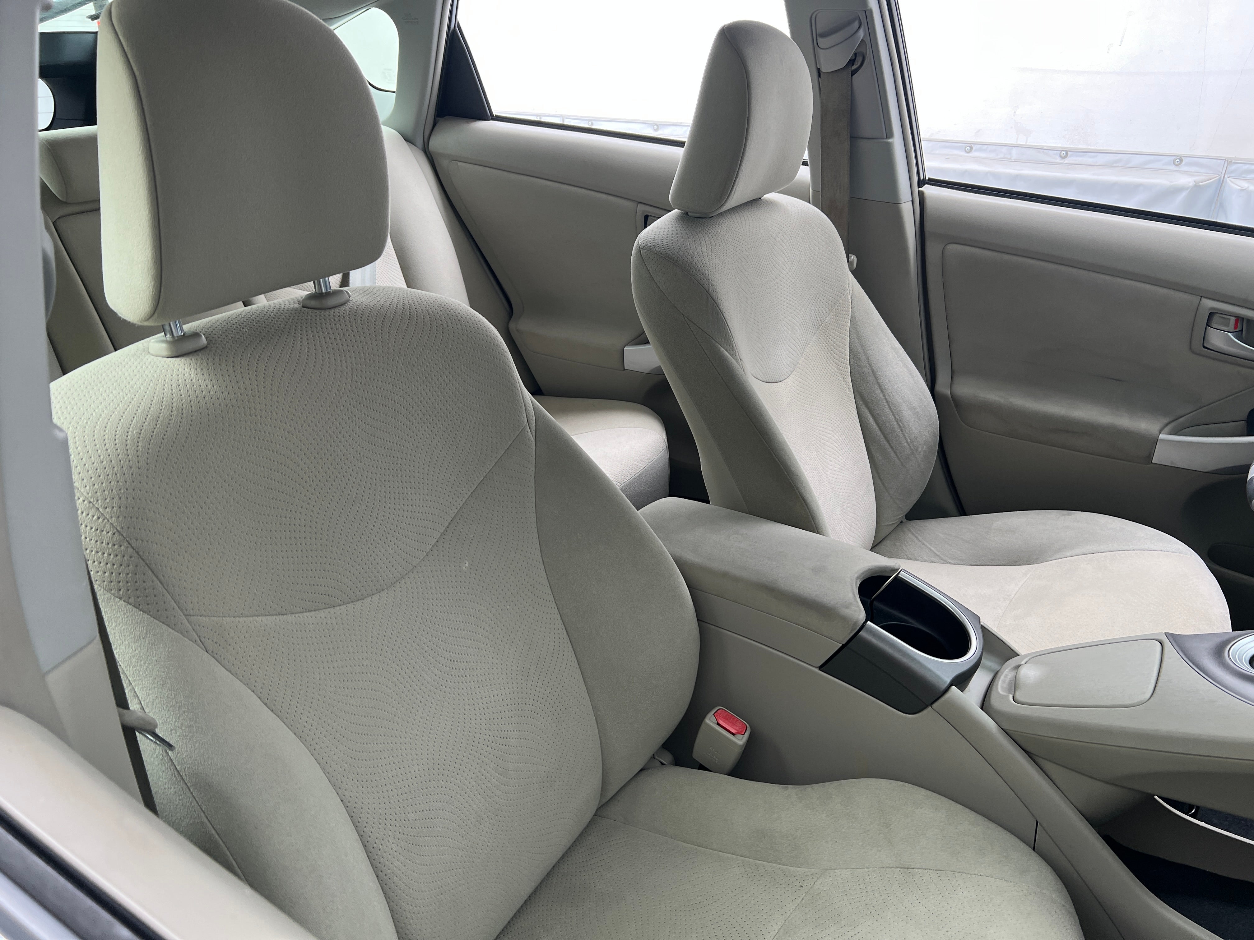 2015 Toyota Prius Three 2