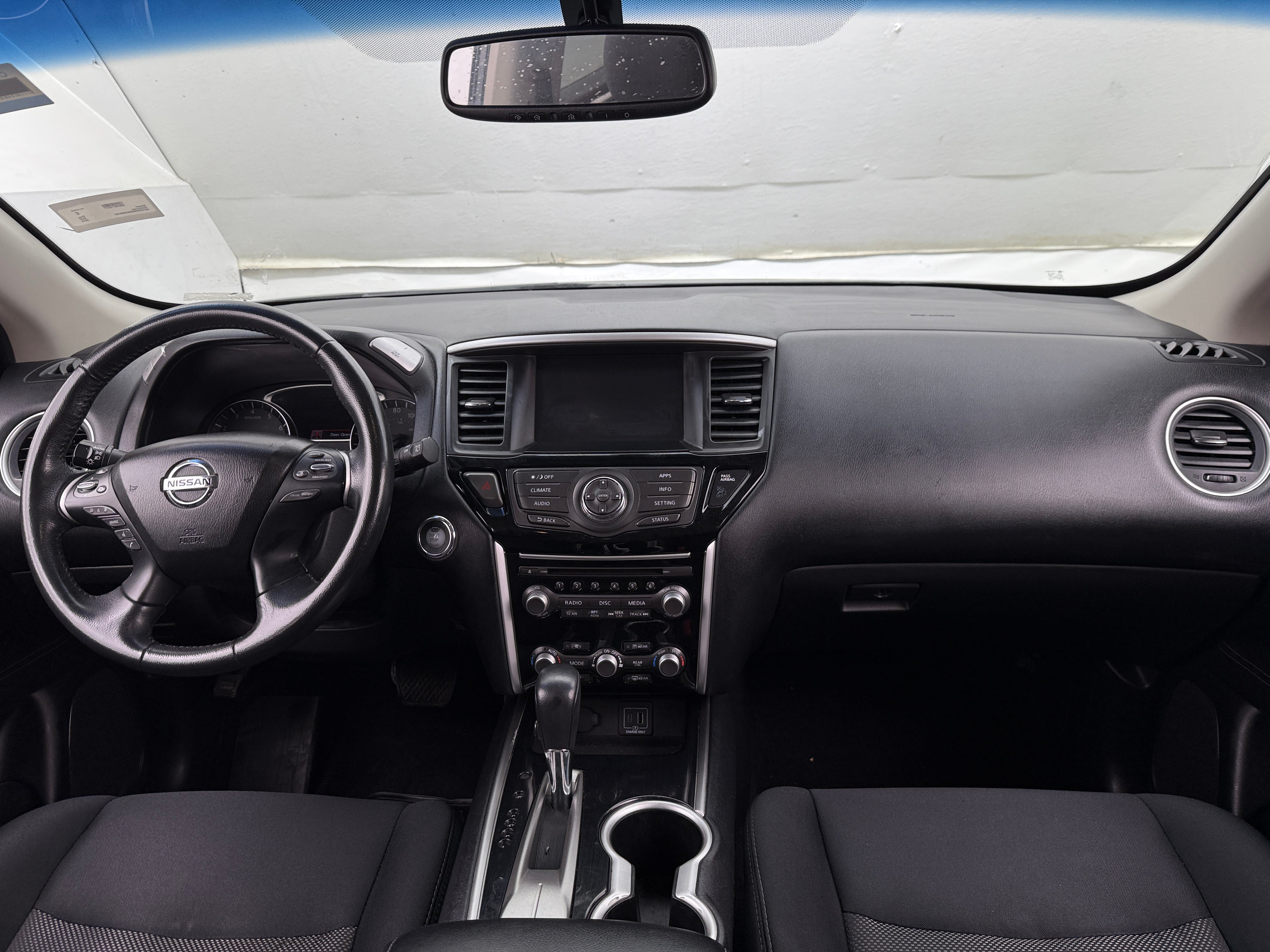 2019 Nissan Pathfinder SV 3