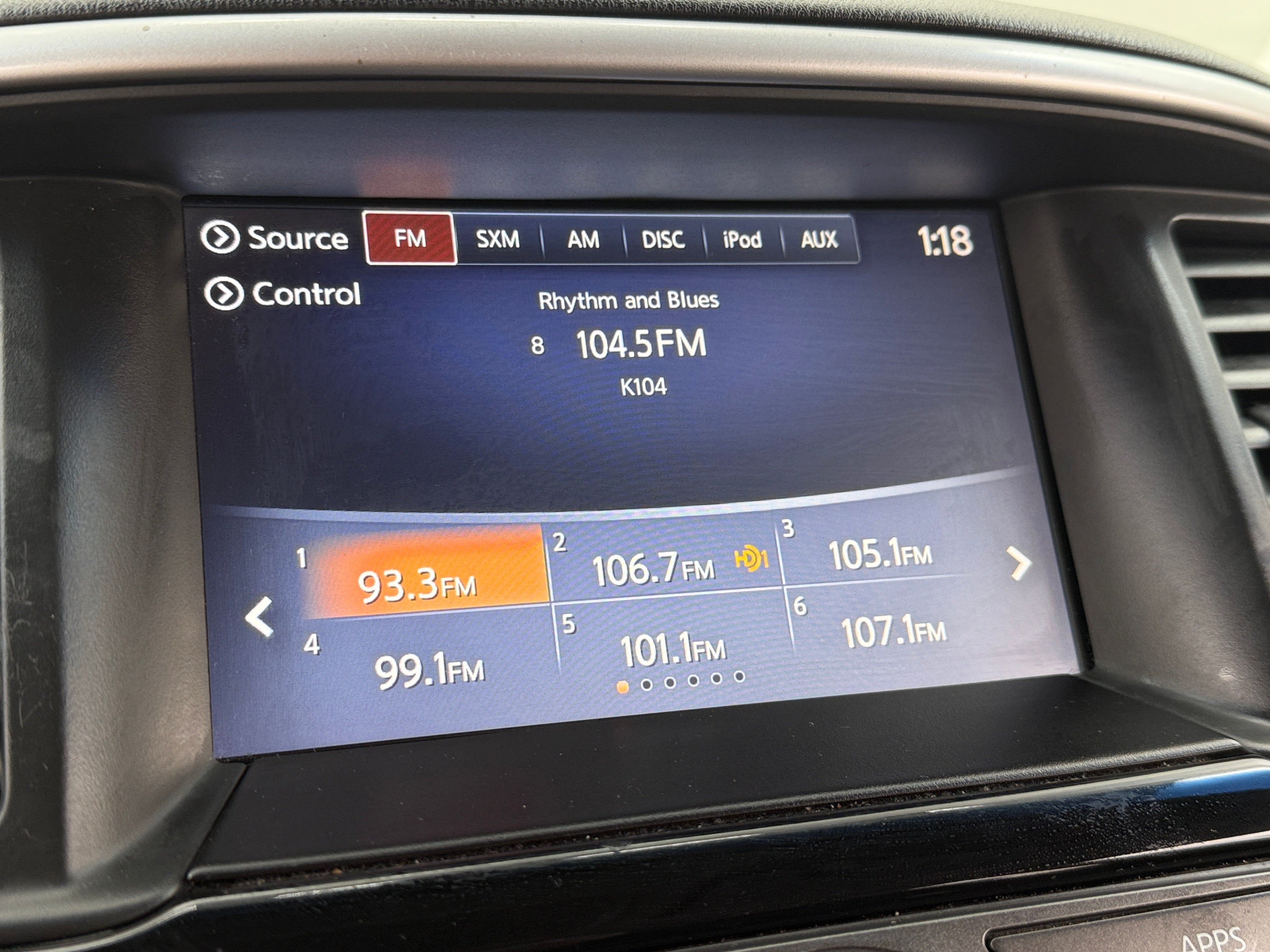 2019 Nissan Pathfinder SV 4