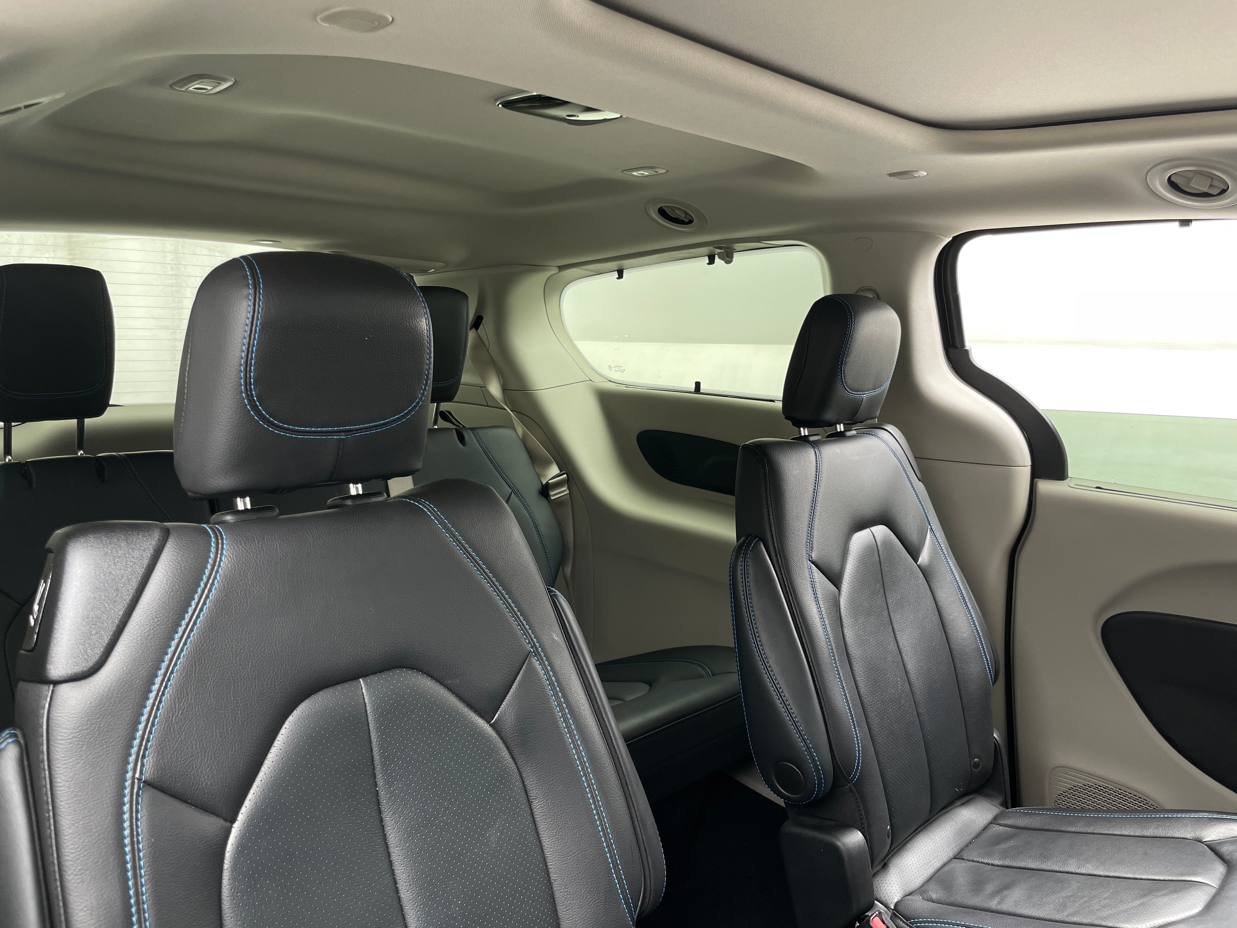 2021 Chrysler Pacifica Touring L 5