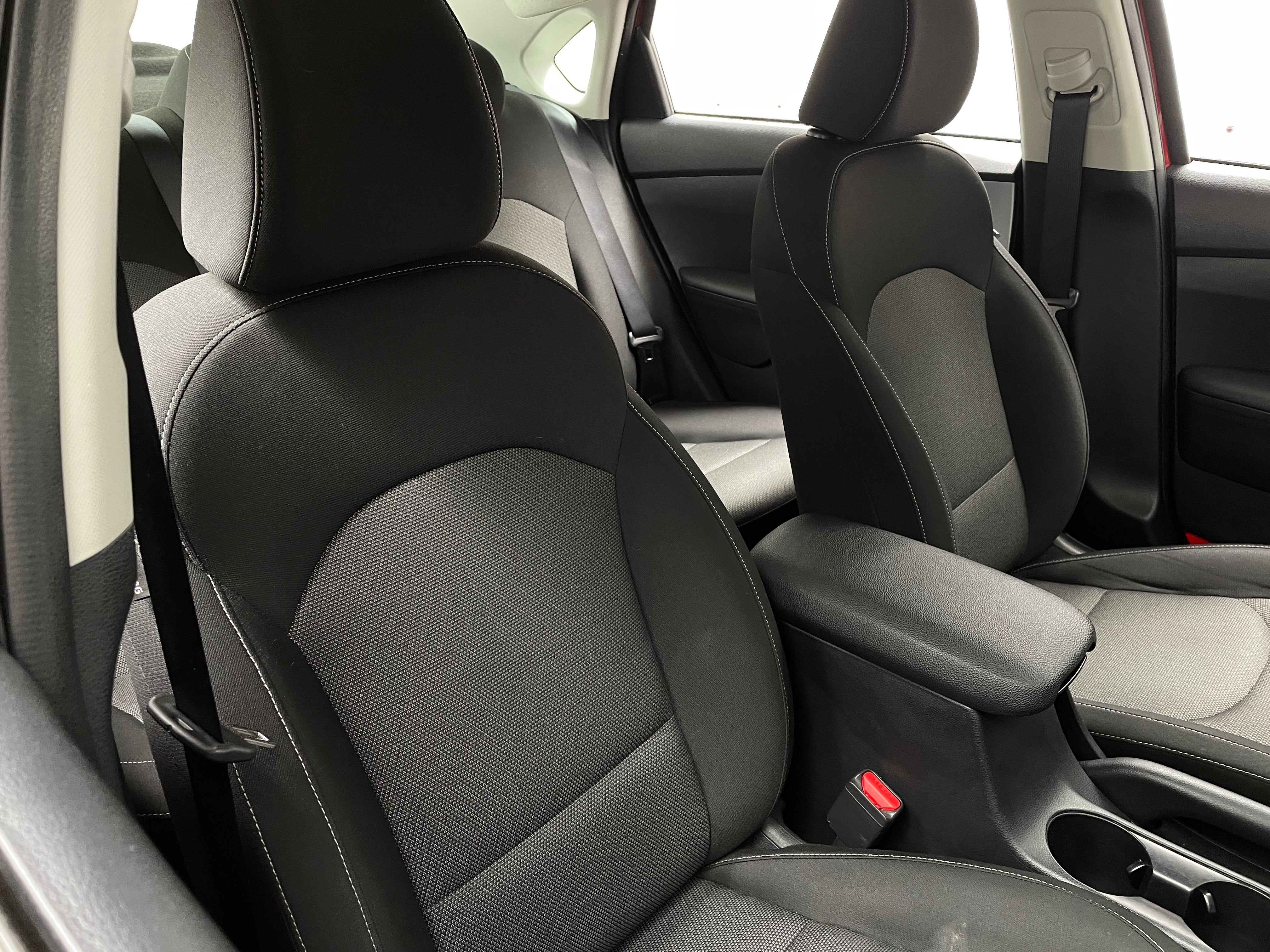 2024 Kia Forte LXS 2