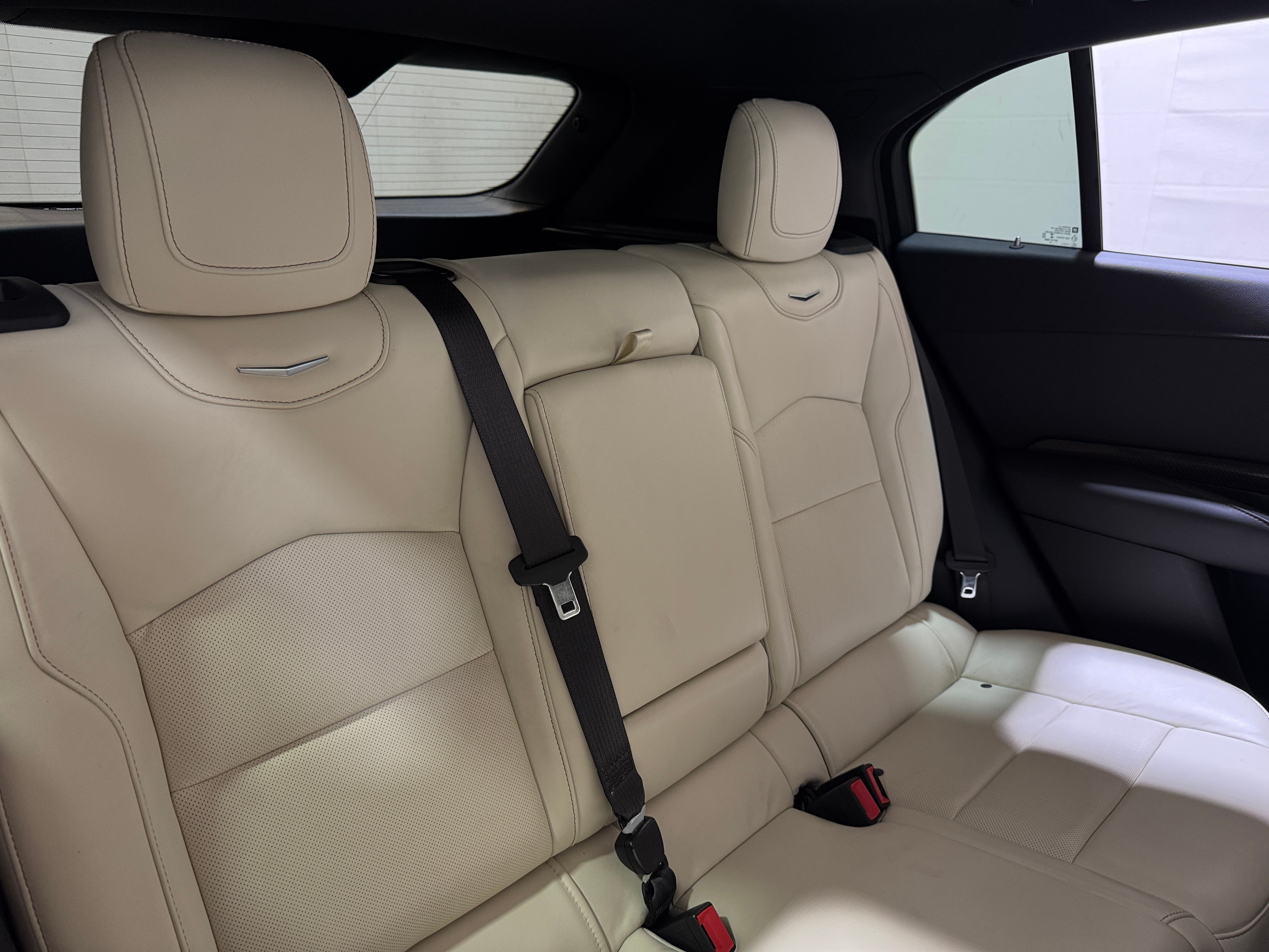 2019 Cadillac XT4 Sport 5