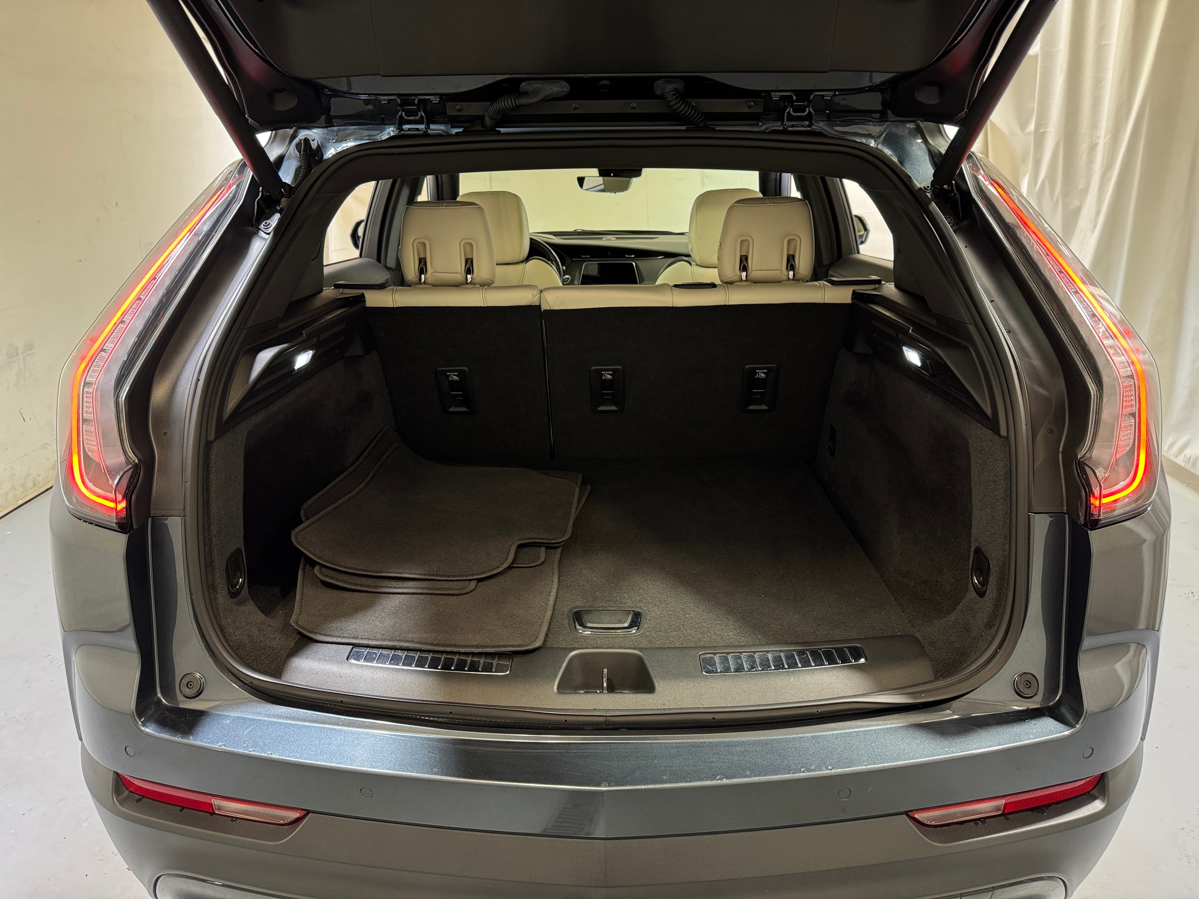 2019 Cadillac XT4 Sport 6