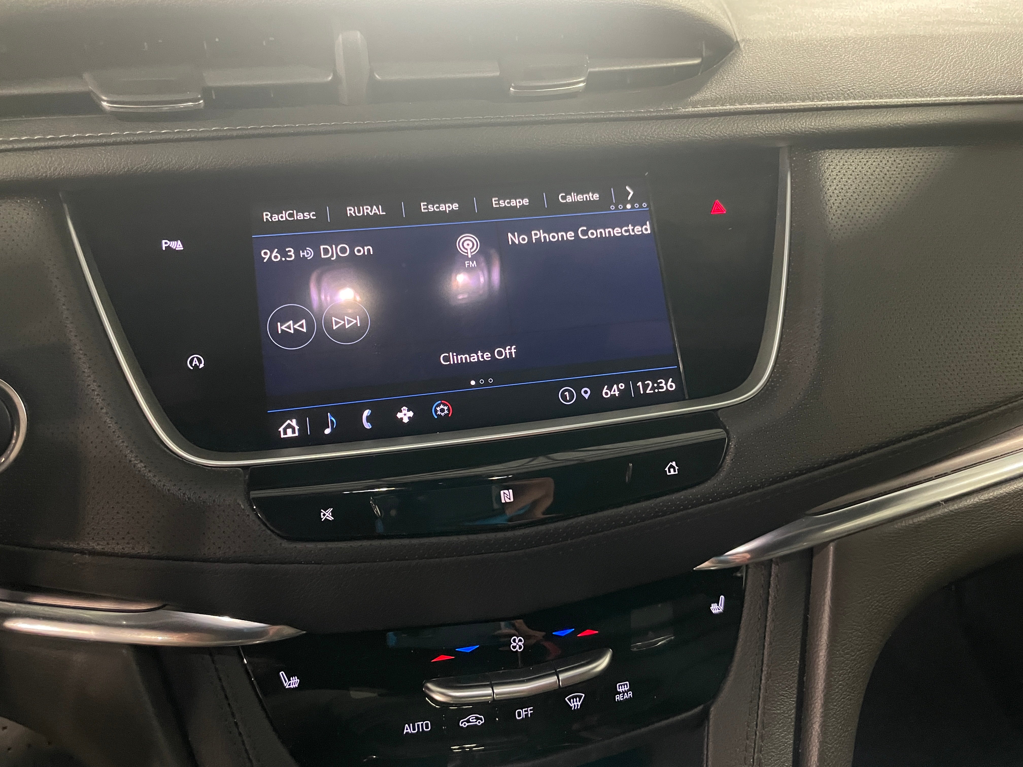 2021 Cadillac XT5 Luxury 3