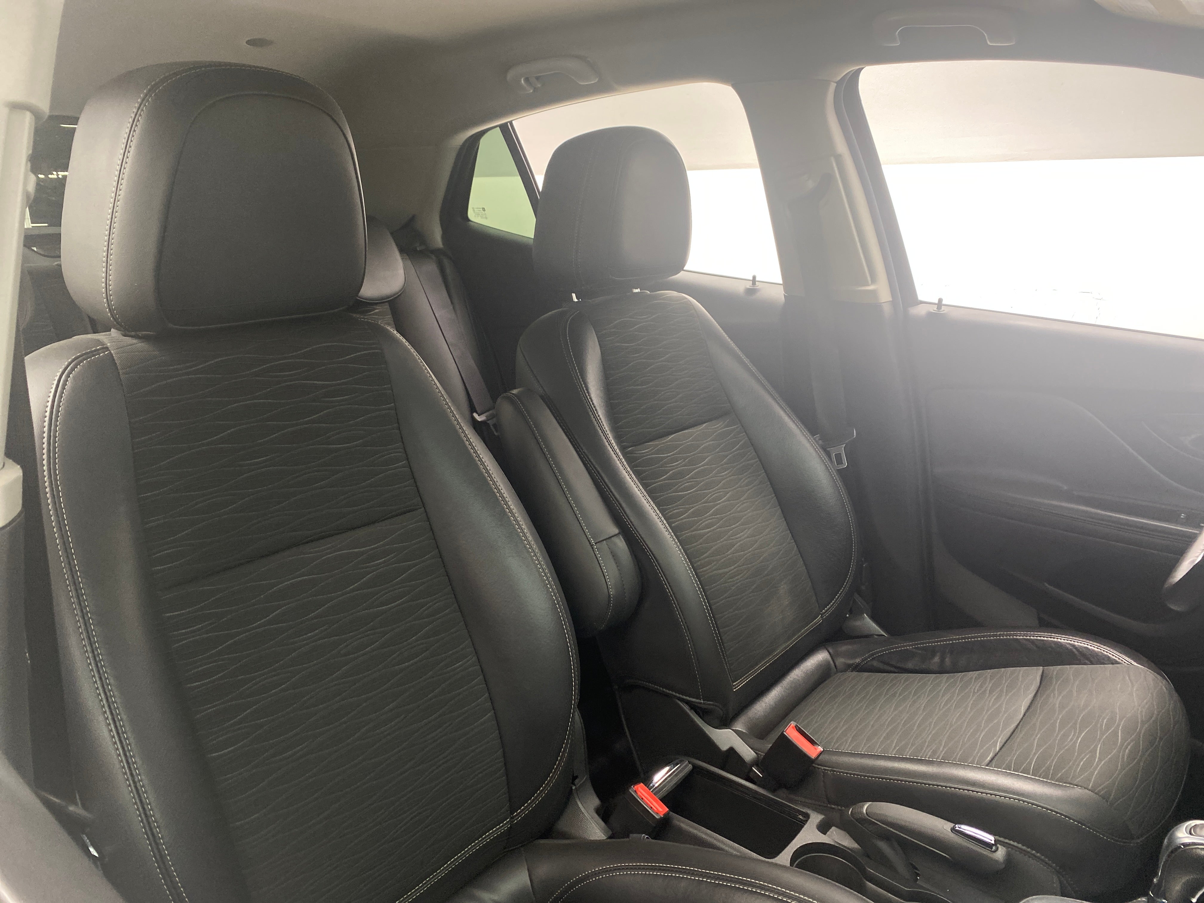 2015 Buick Encore Base 2