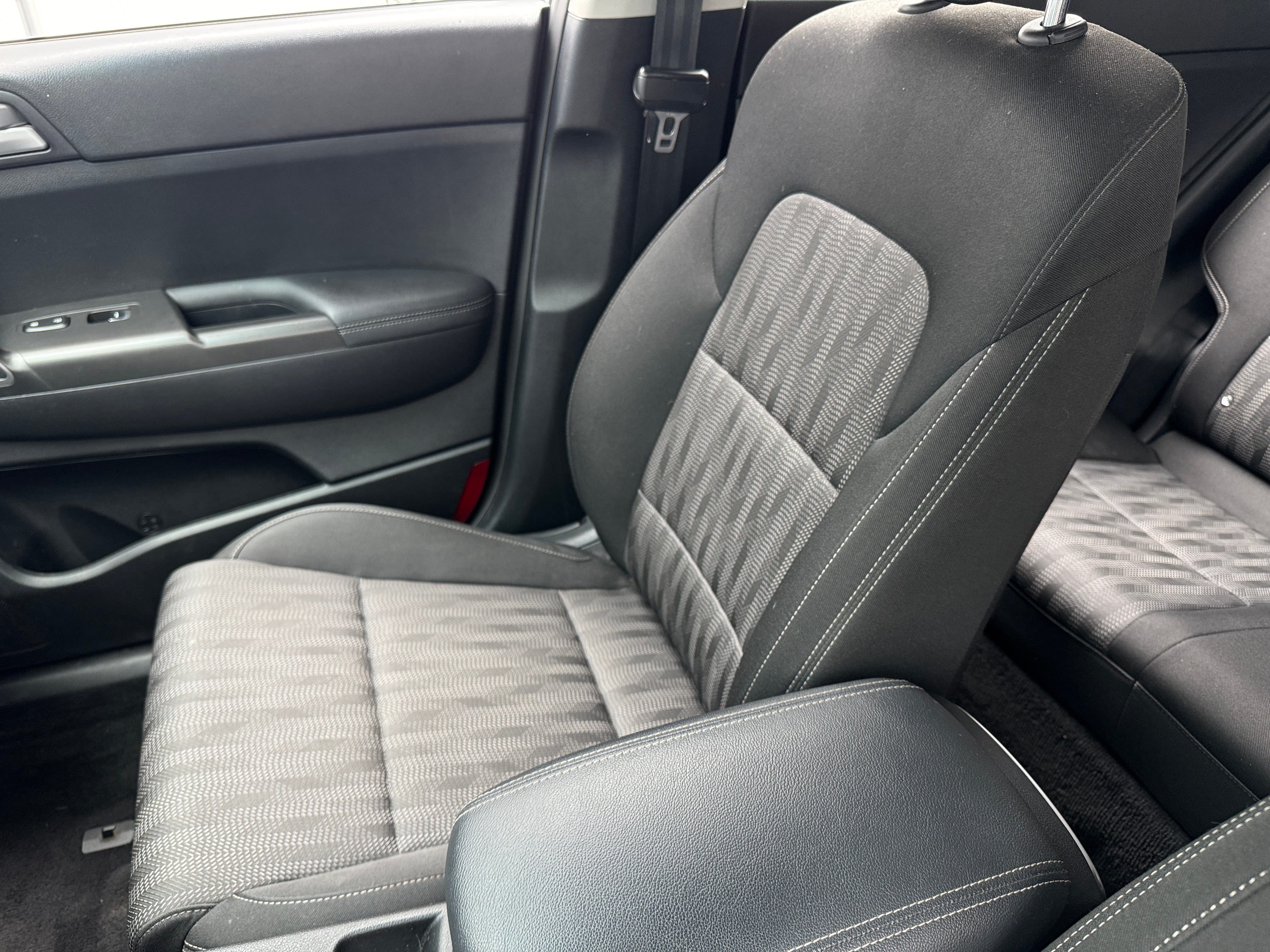 2020 Kia Sportage LX 2